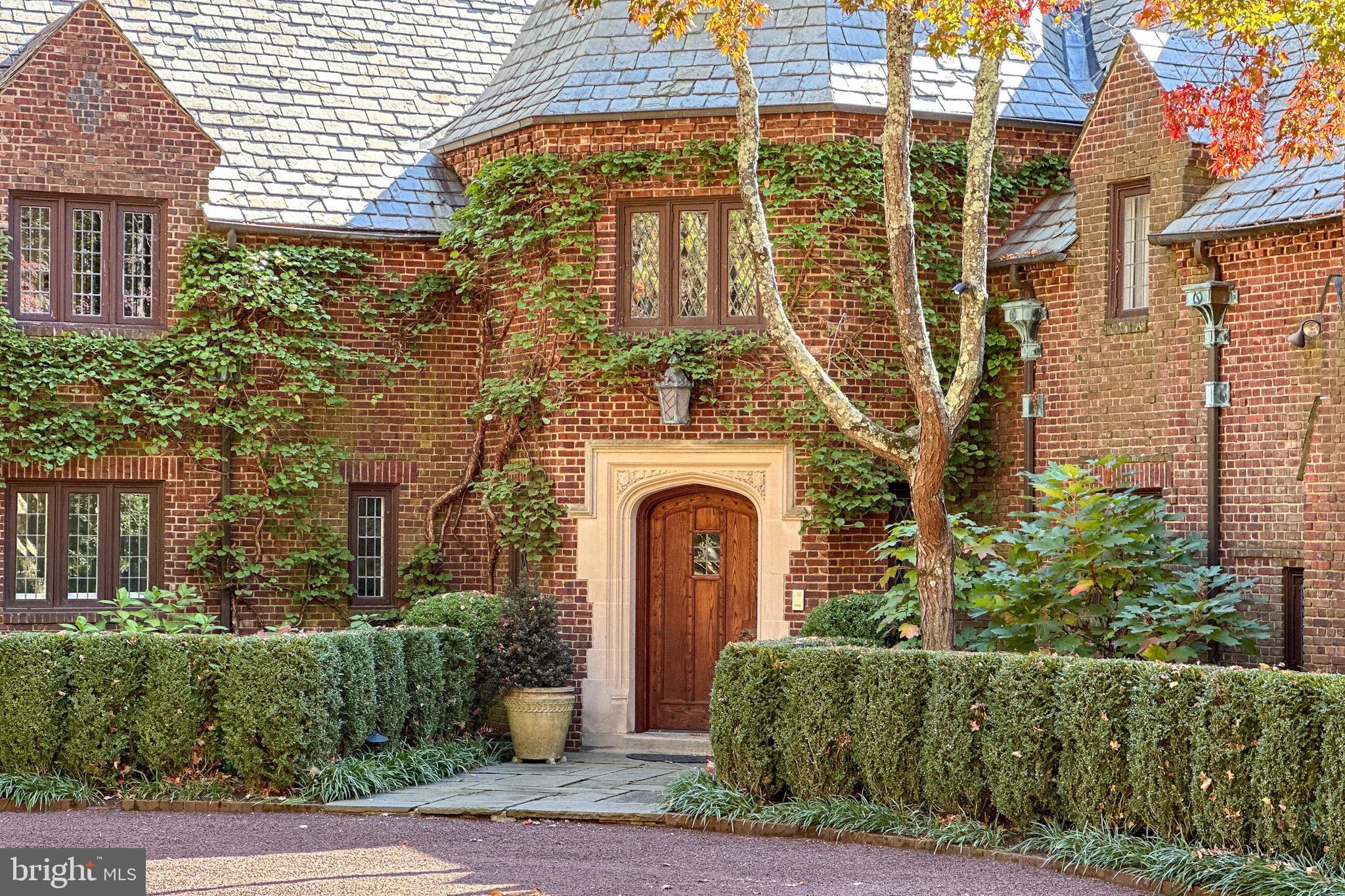 94 NORTH ROAD