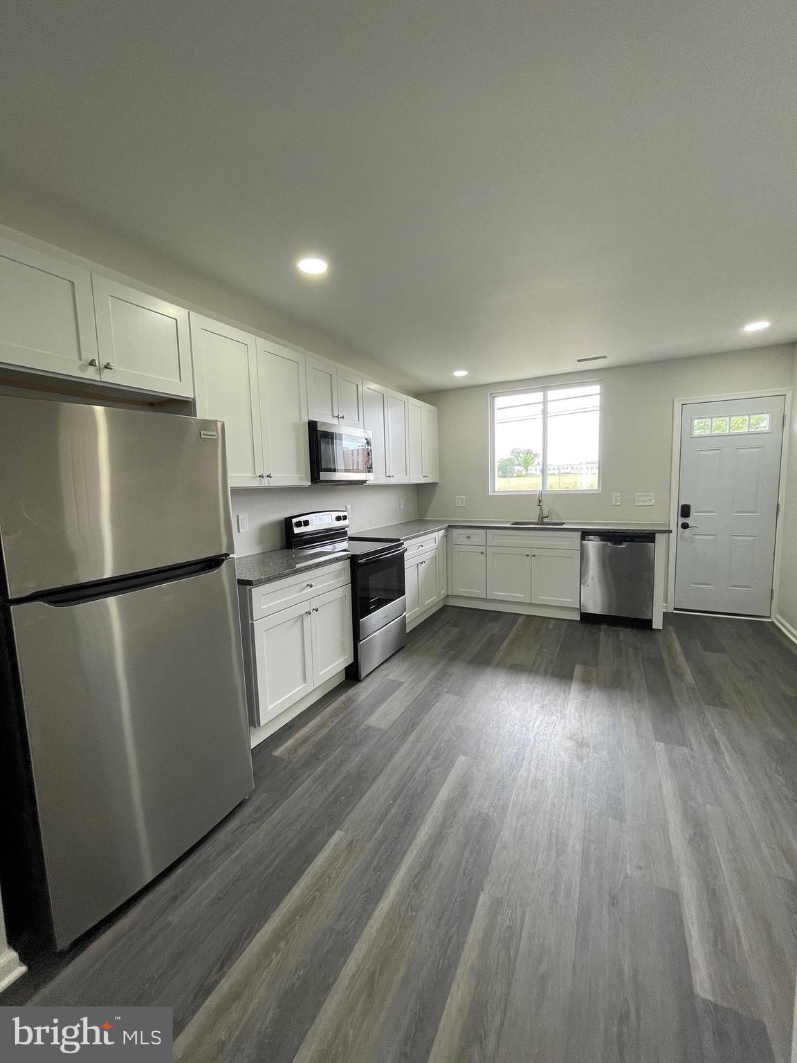 DARLEY PARK - Residential Lease