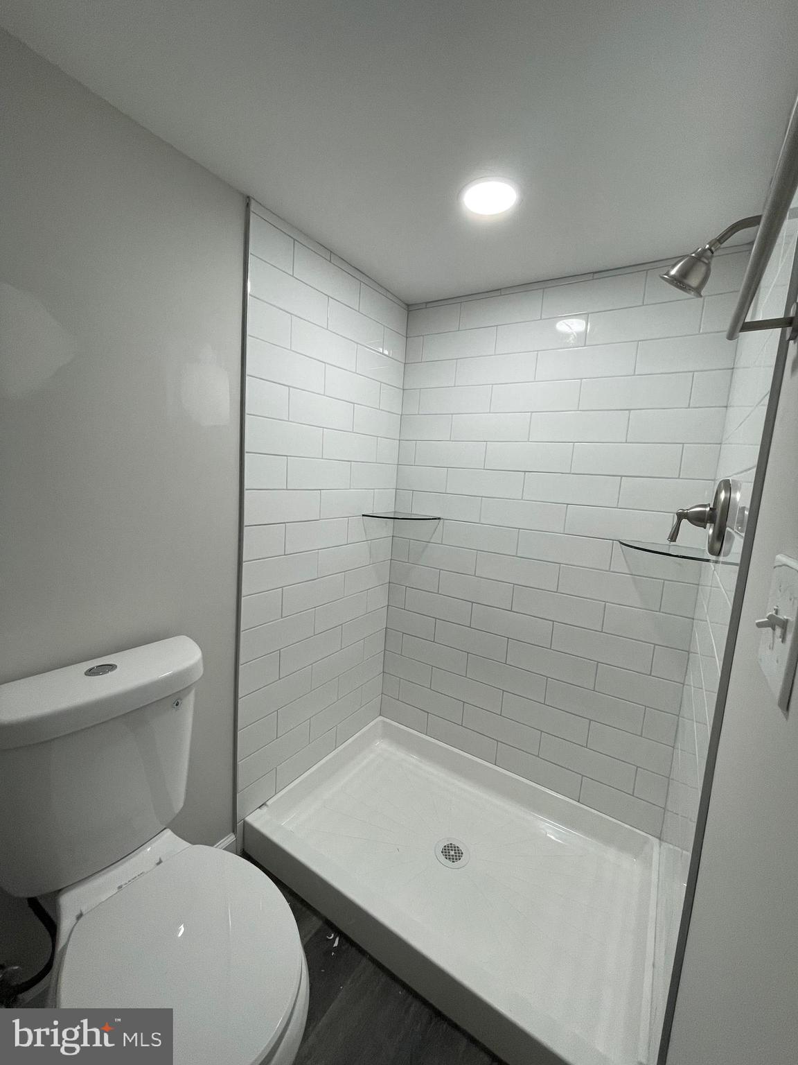 DARLEY PARK - Residential Lease