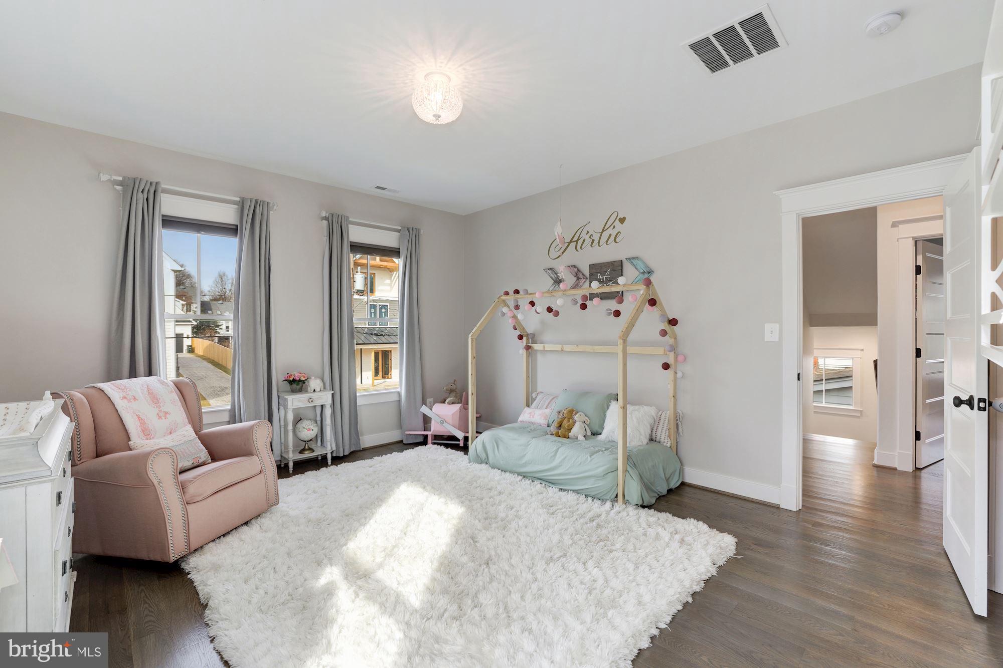 CHERRYDALE - Residential