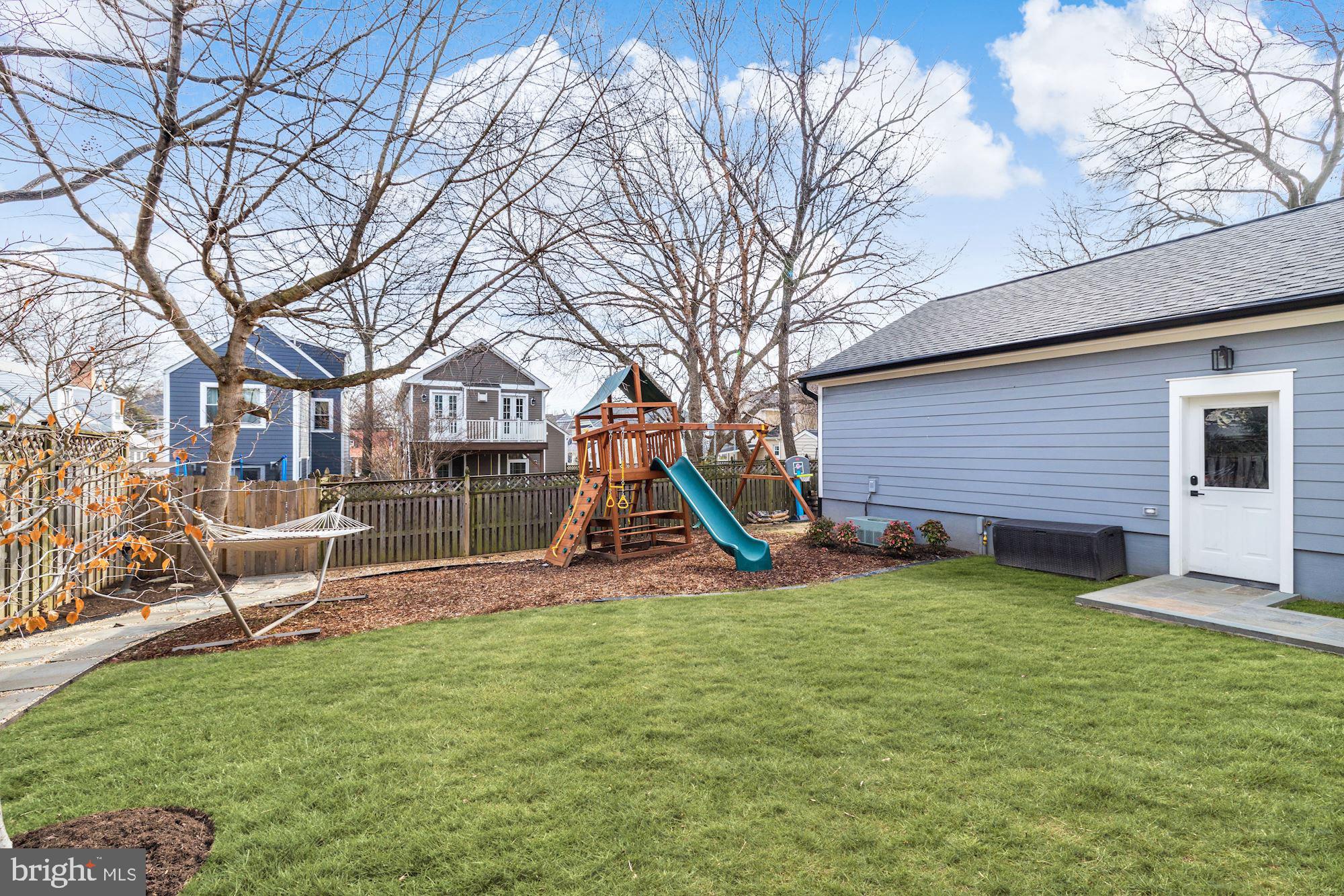 CHERRYDALE - Residential