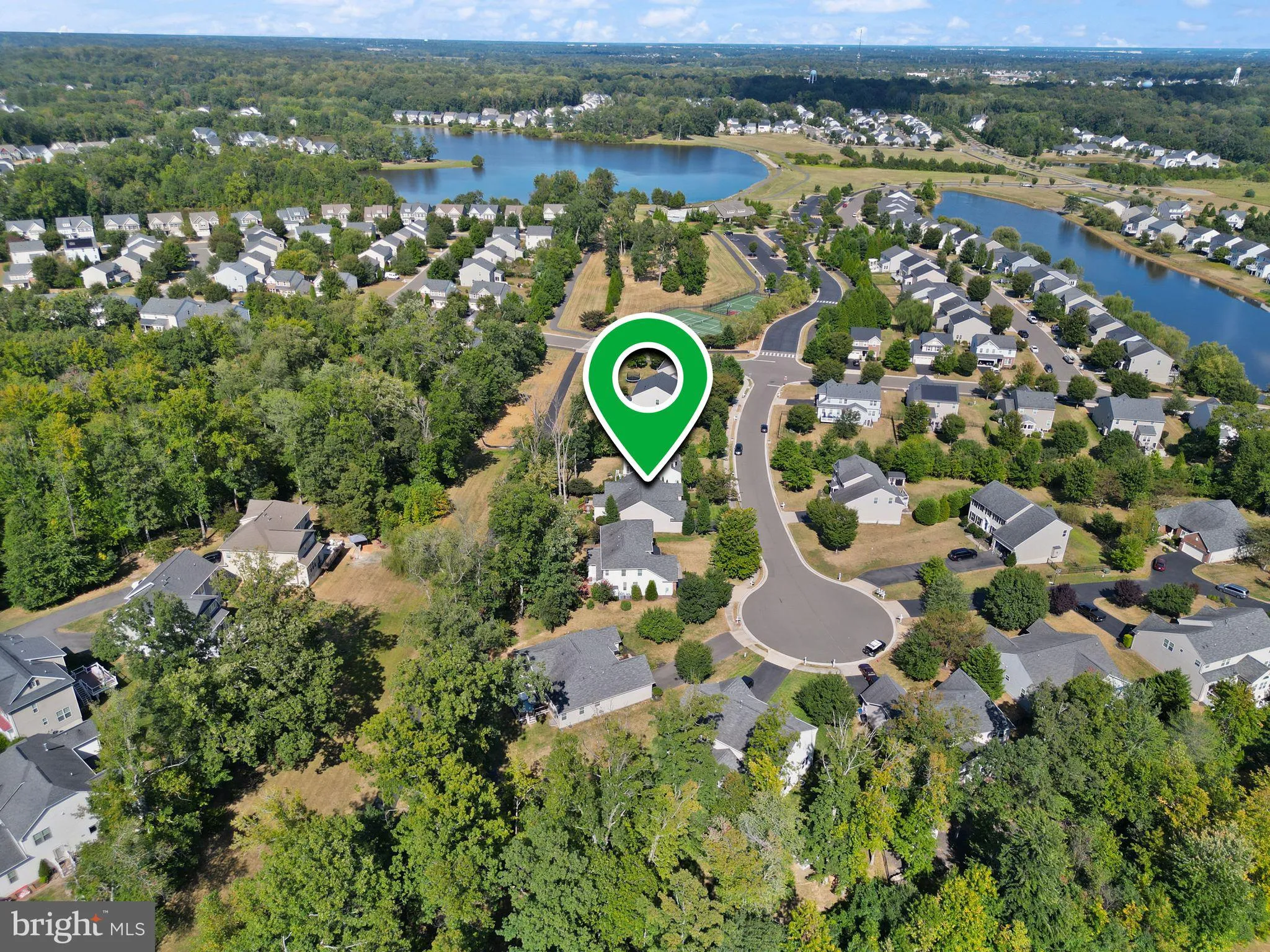 Warrenton, Virginia 20187, United States, 4 Bedrooms Bedrooms, ,3 BathroomsBathrooms,Residential,Active,201477