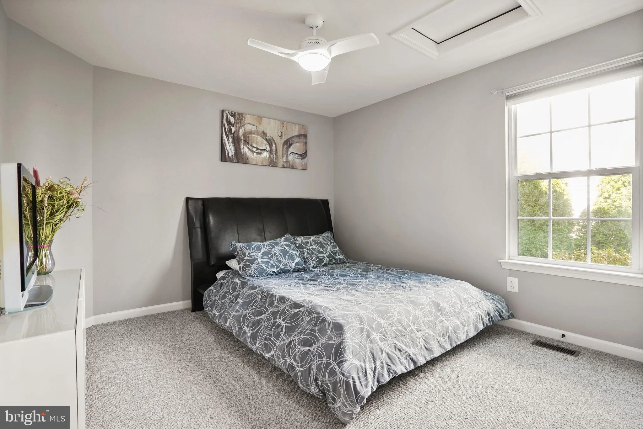 Warrenton, Virginia 20187, United States, 4 Bedrooms Bedrooms, ,3 BathroomsBathrooms,Residential,Active,201477