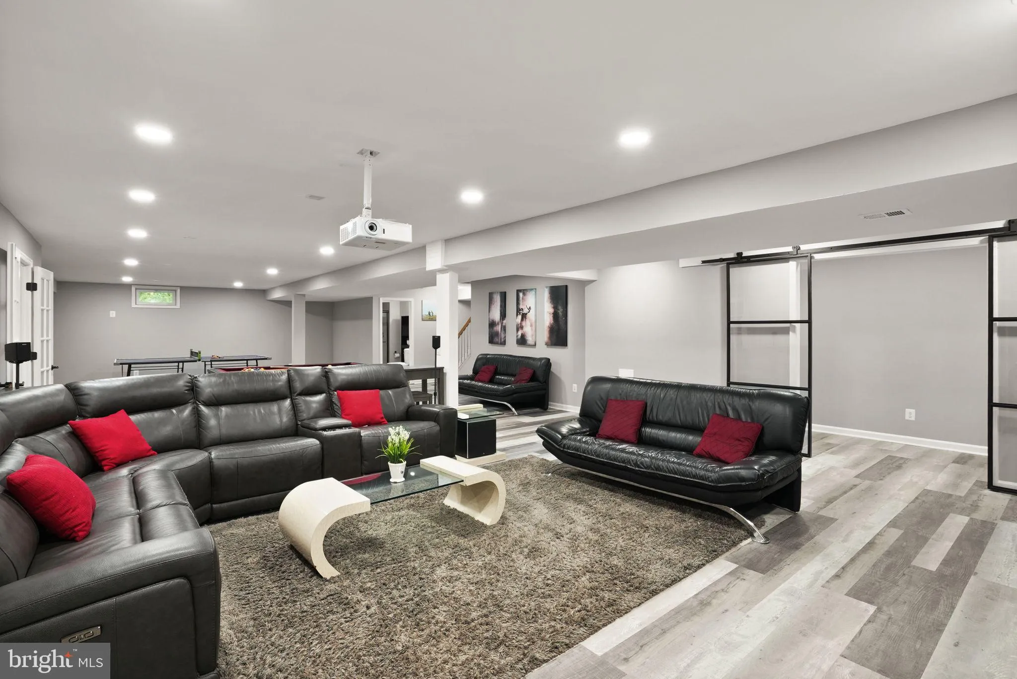 Warrenton, Virginia 20187, United States, 4 Bedrooms Bedrooms, ,3 BathroomsBathrooms,Residential,Active,201477