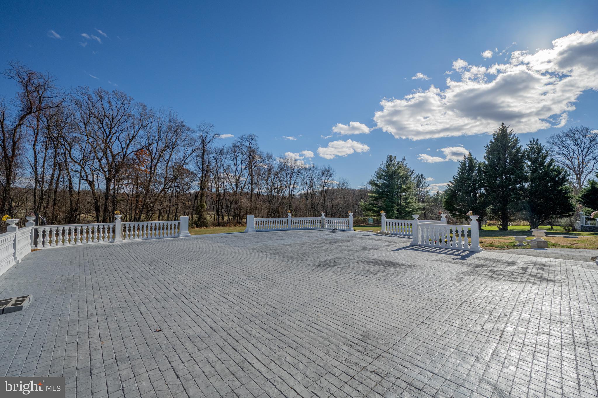 BRIGHTON PINES - Residential