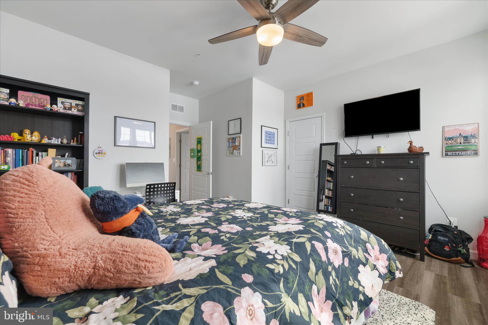 THE CASCADES AT TWO RIVERS - Residential