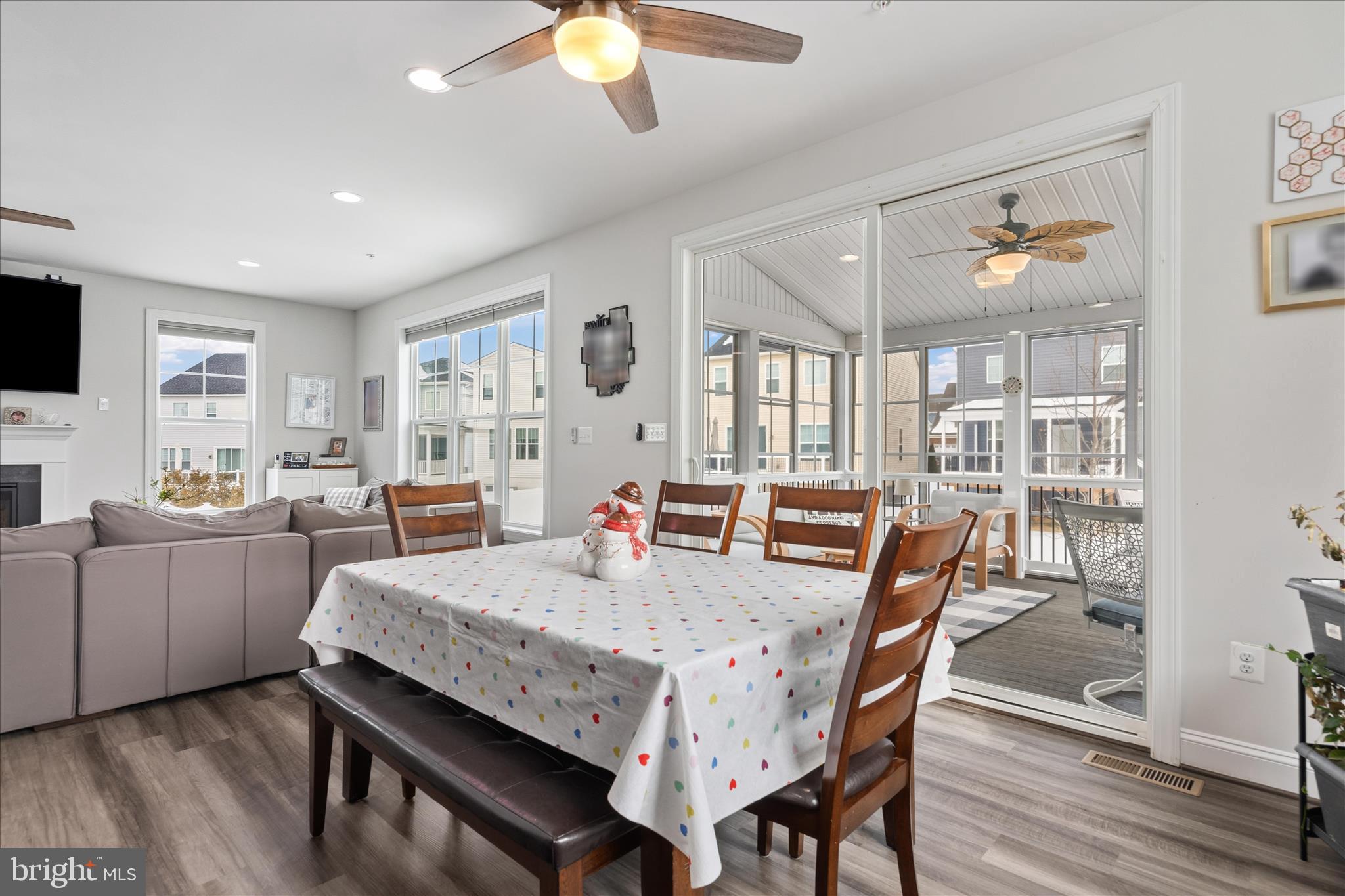 THE CASCADES AT TWO RIVERS - Residential