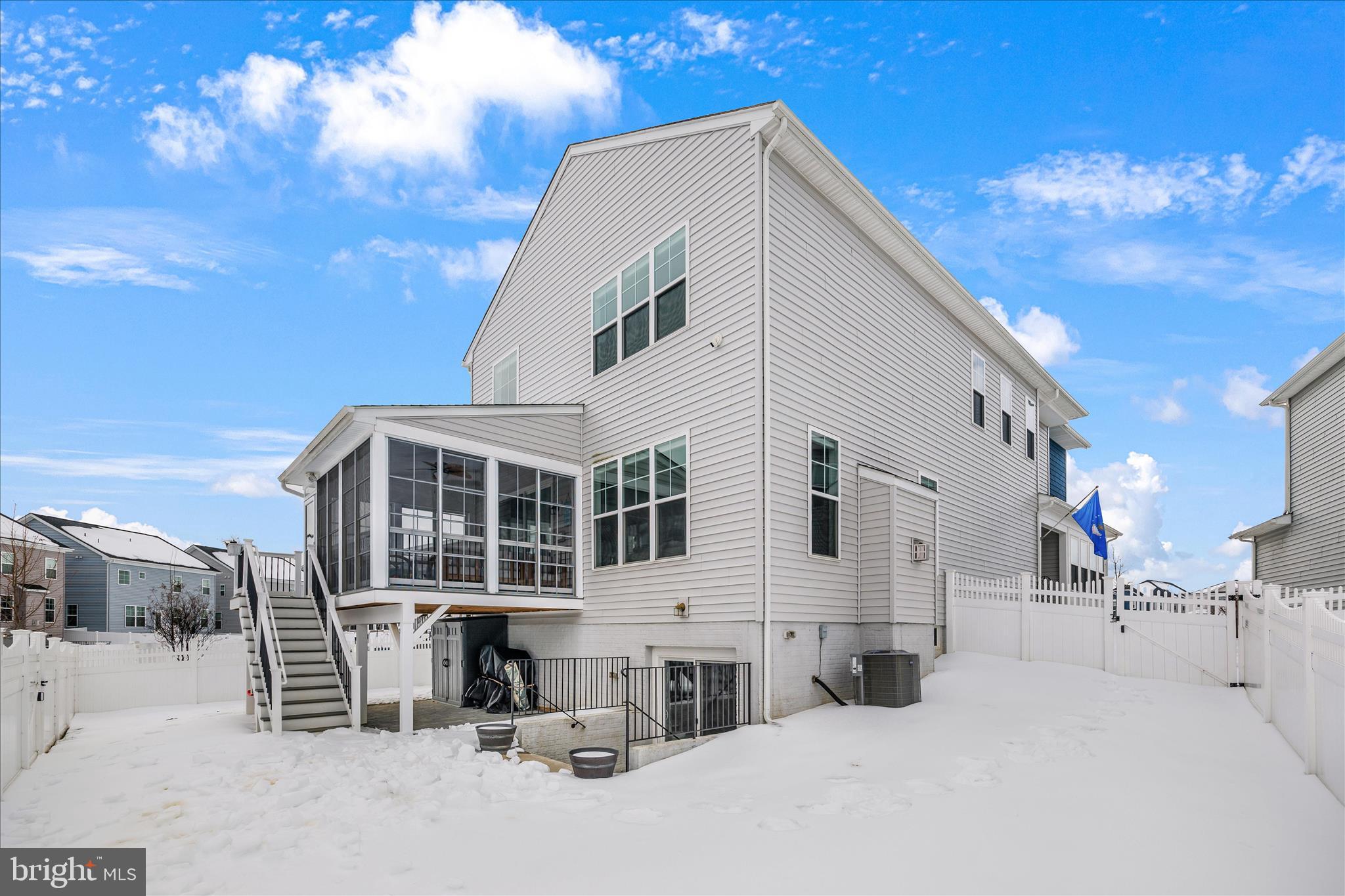 THE CASCADES AT TWO RIVERS - Residential