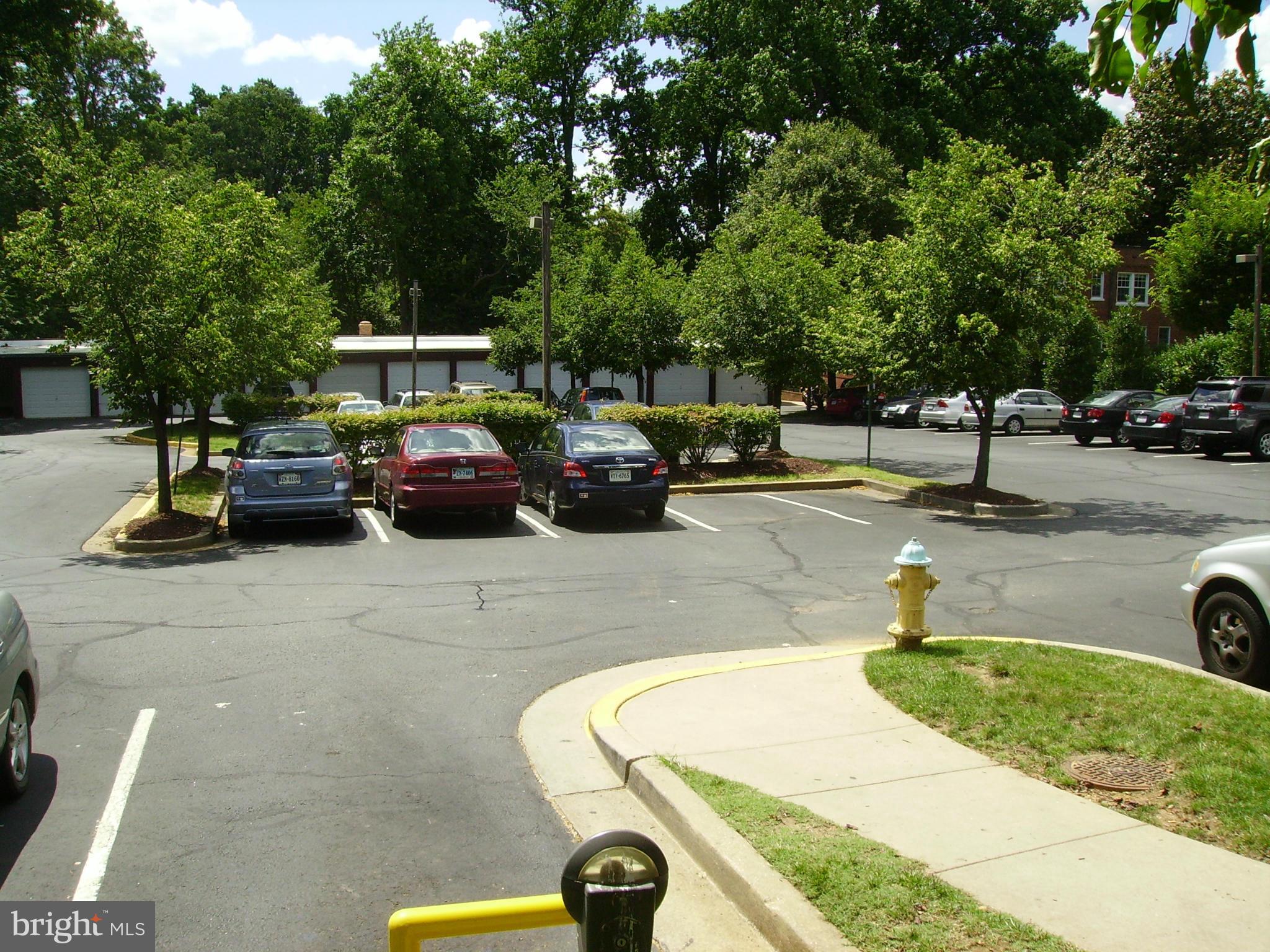 COLONIAL VILLAGE - Residential Lease