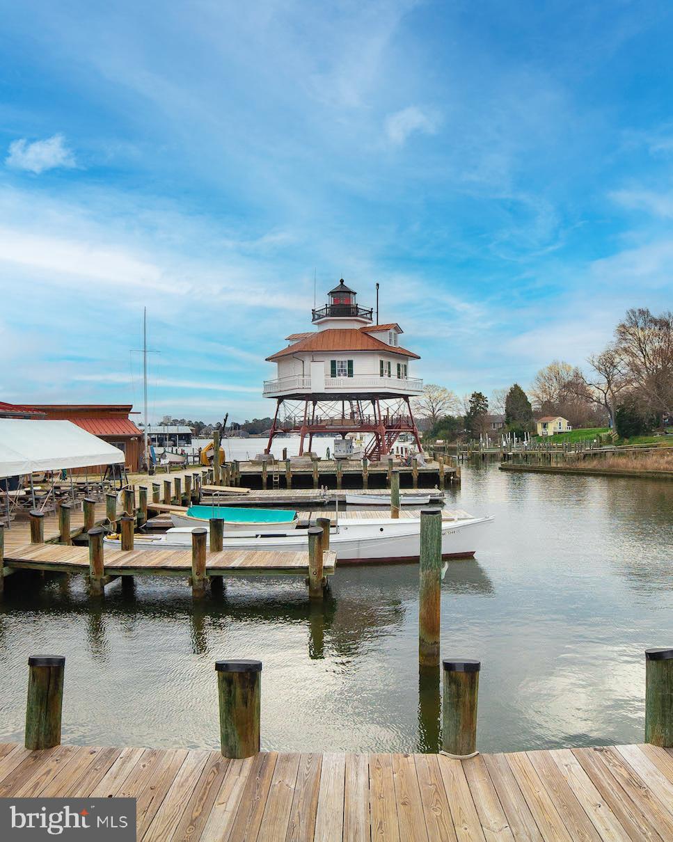 SOLOMONS LANDING - Residential