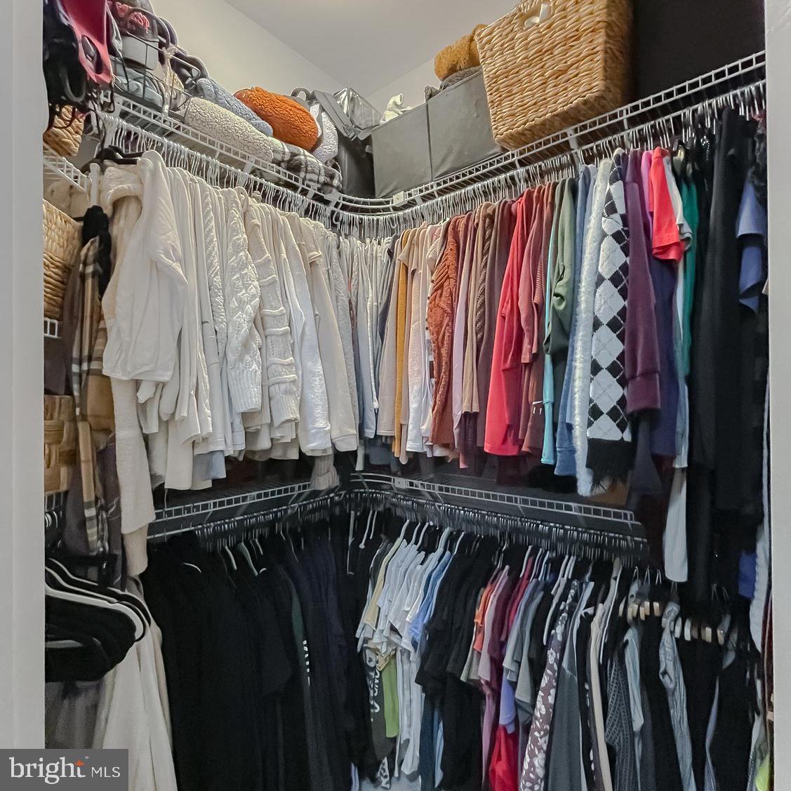 SOLOMONS LANDING - Residential