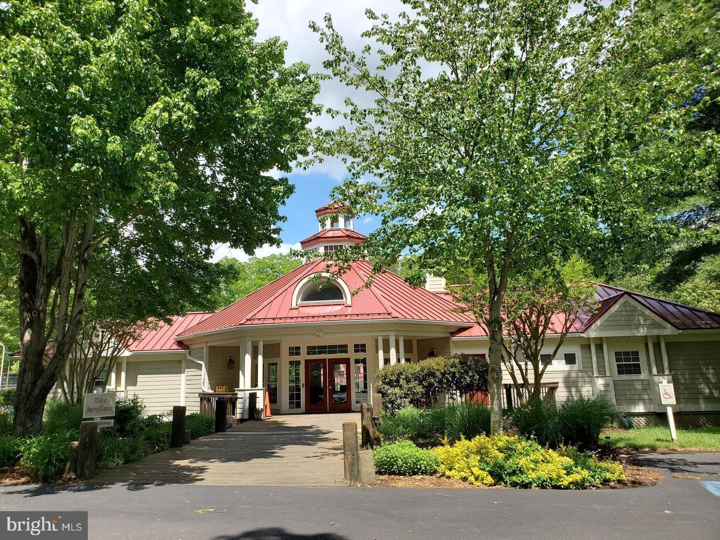 SOLOMONS LANDING - Residential