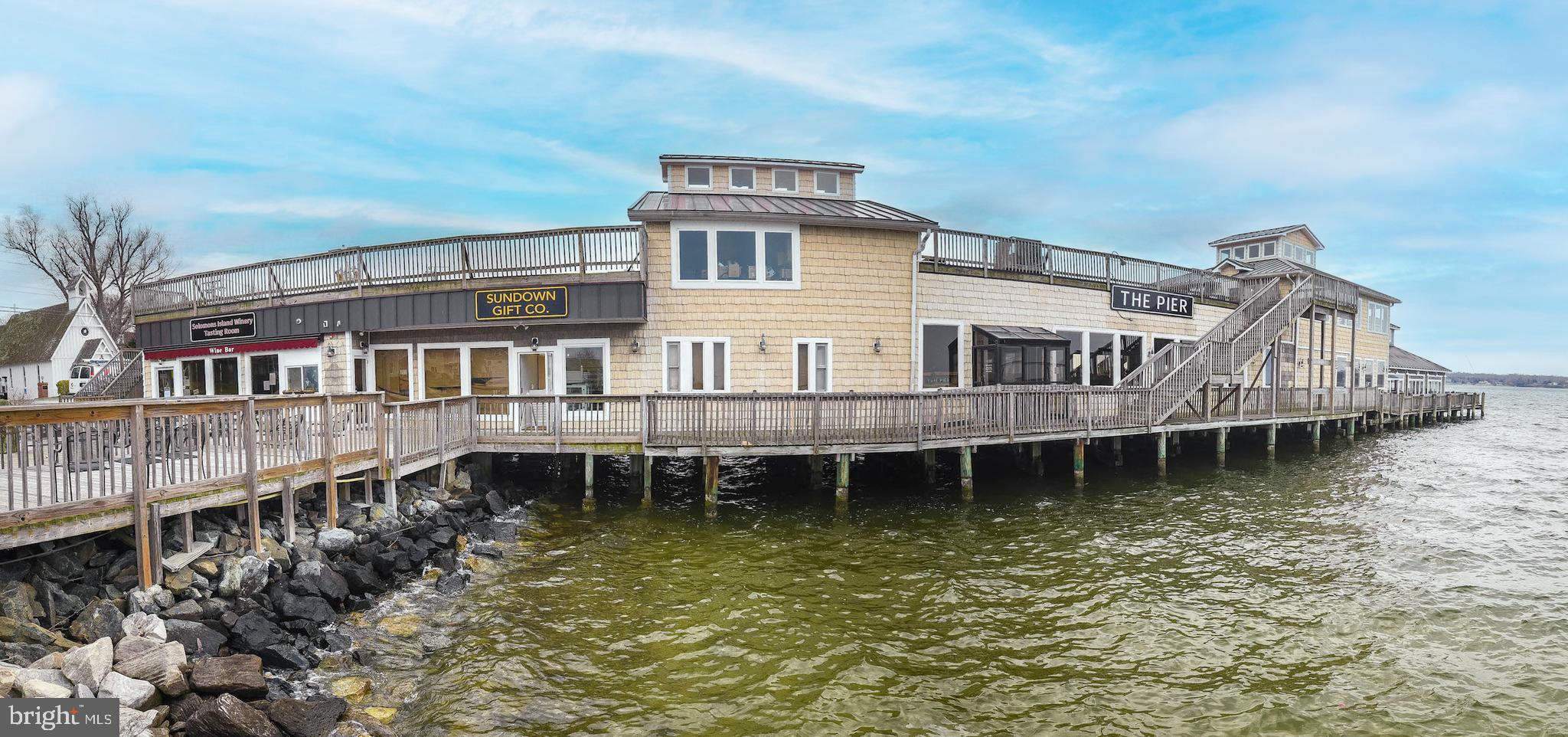 SOLOMONS LANDING - Residential