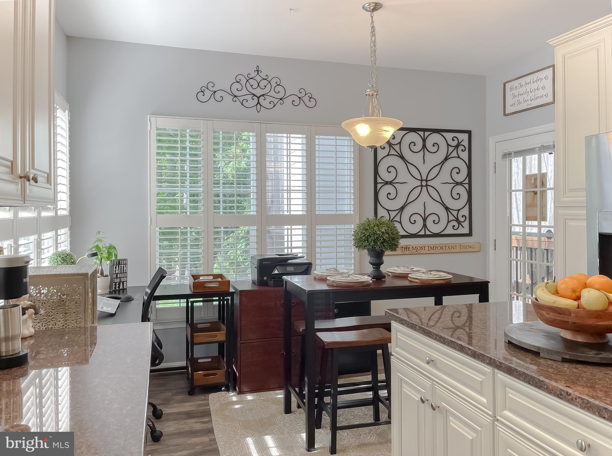 SOLOMONS LANDING - Residential