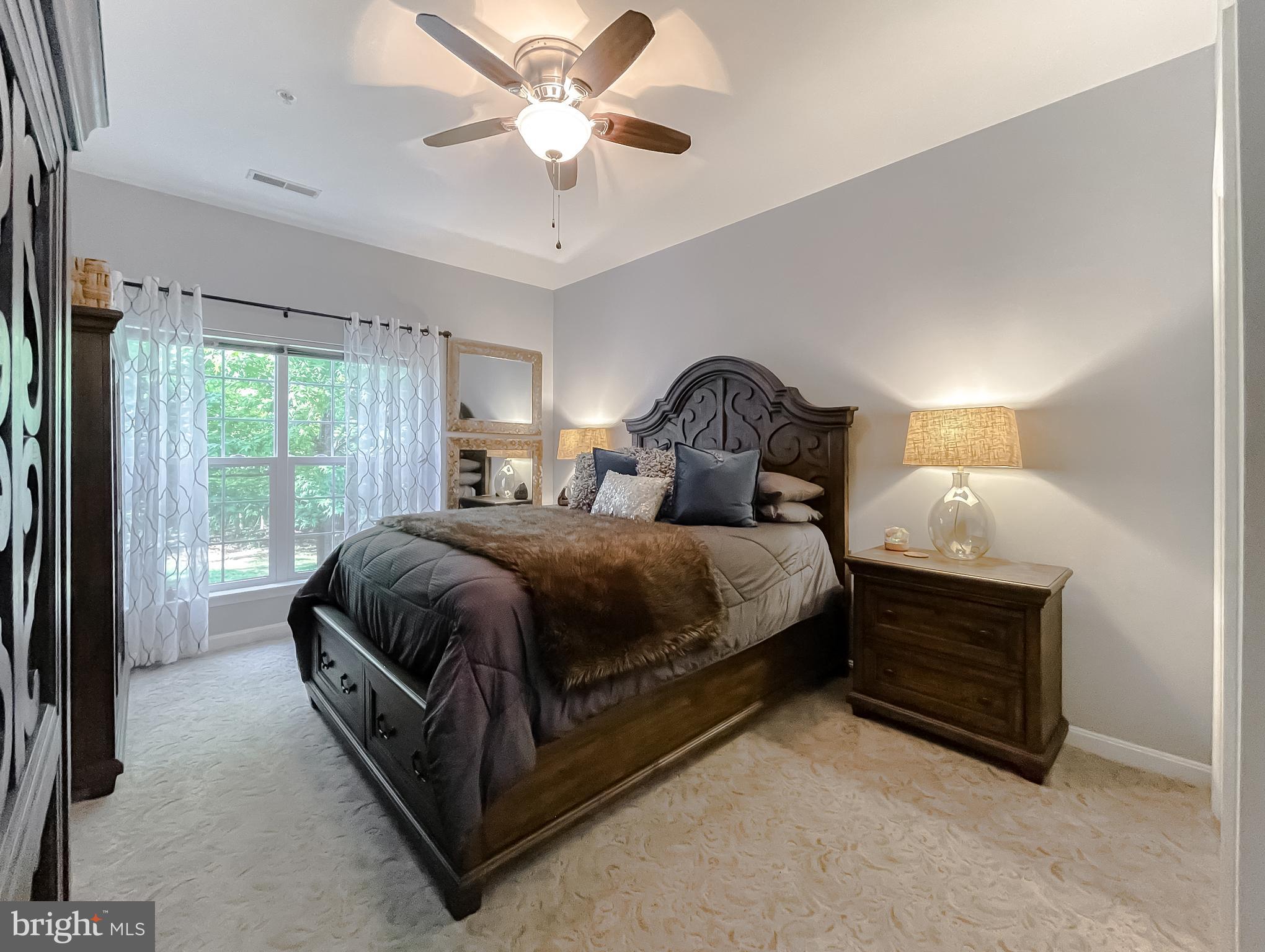 SOLOMONS LANDING - Residential