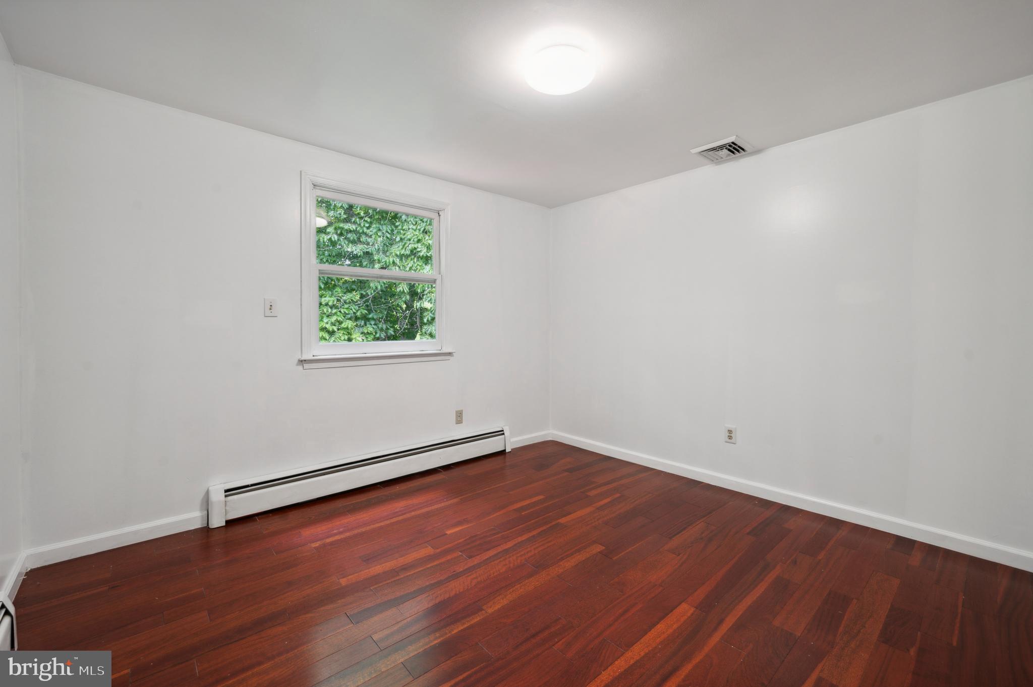 ALVERNO VALLEY FRM - Residential