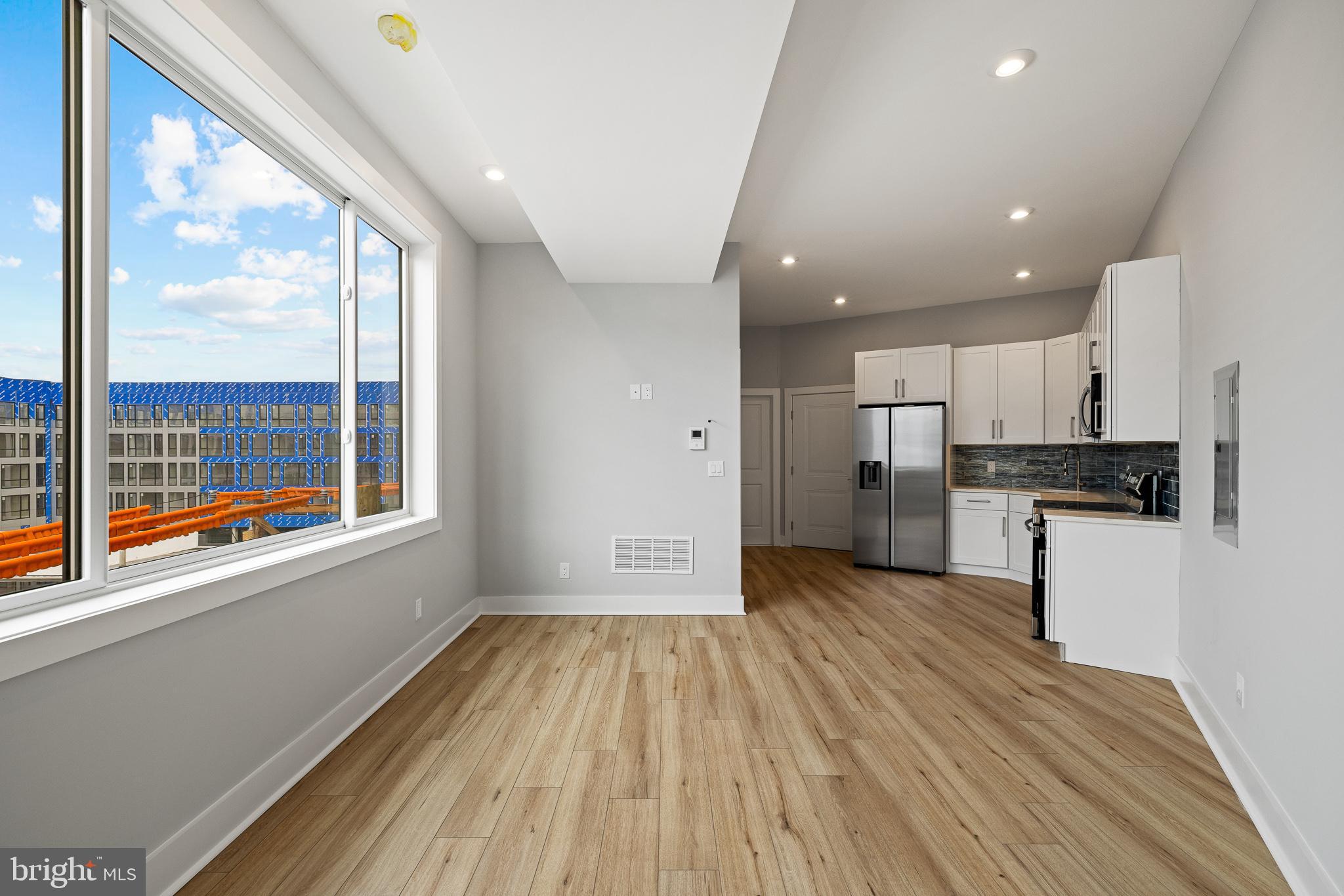 SOUTH KENSINGTON - Residential Lease