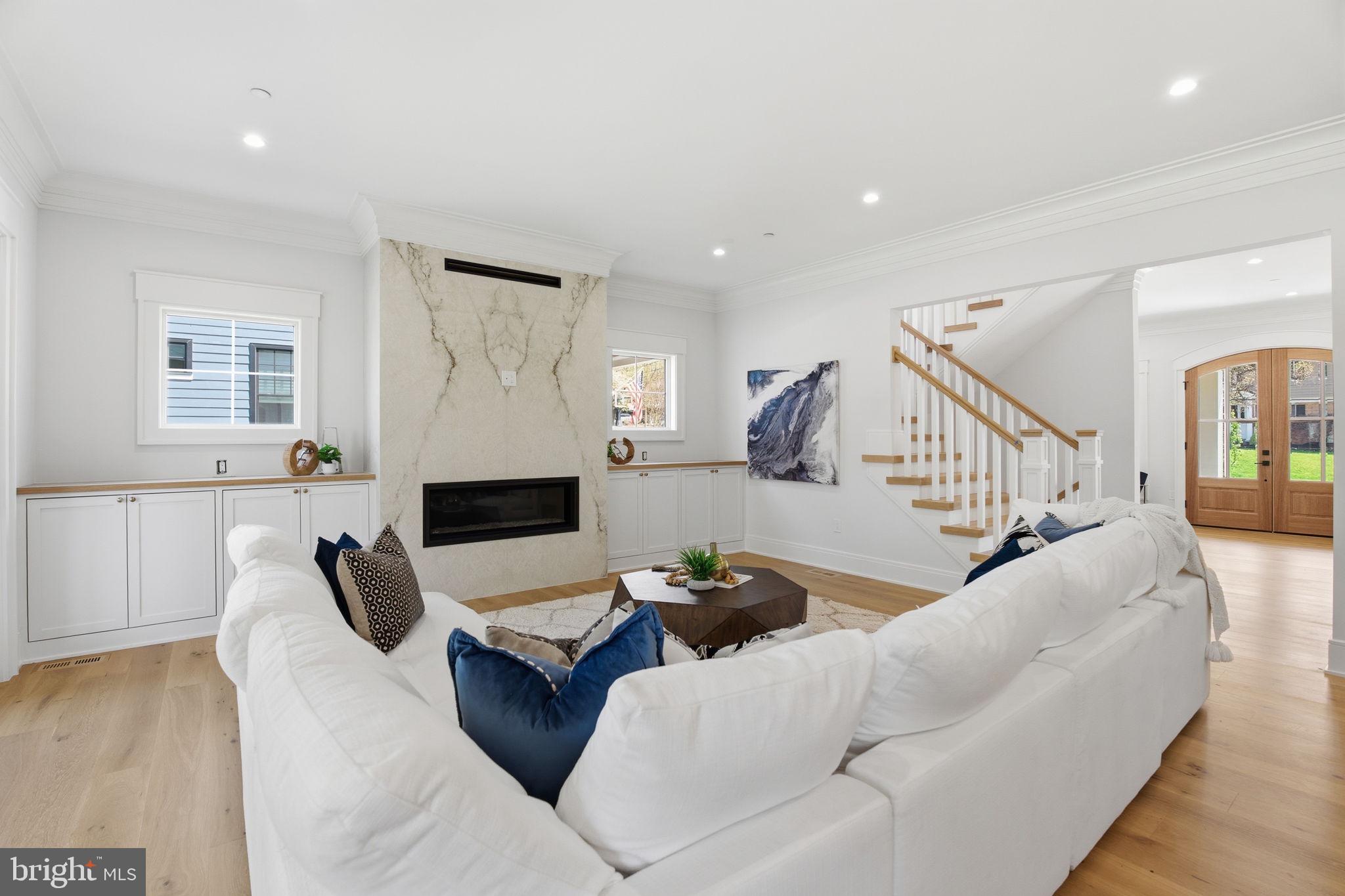 BURNING TREE VALLEY - Residential