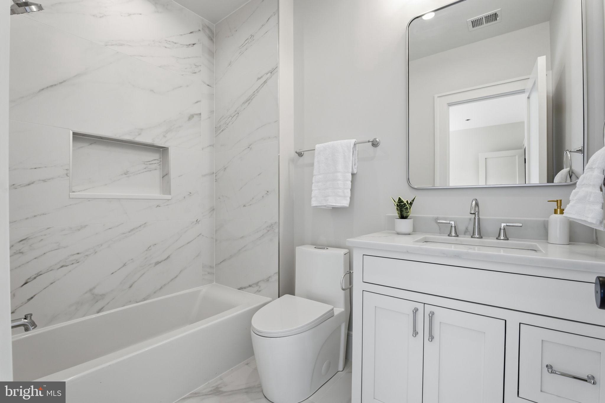 BURNING TREE VALLEY - Residential