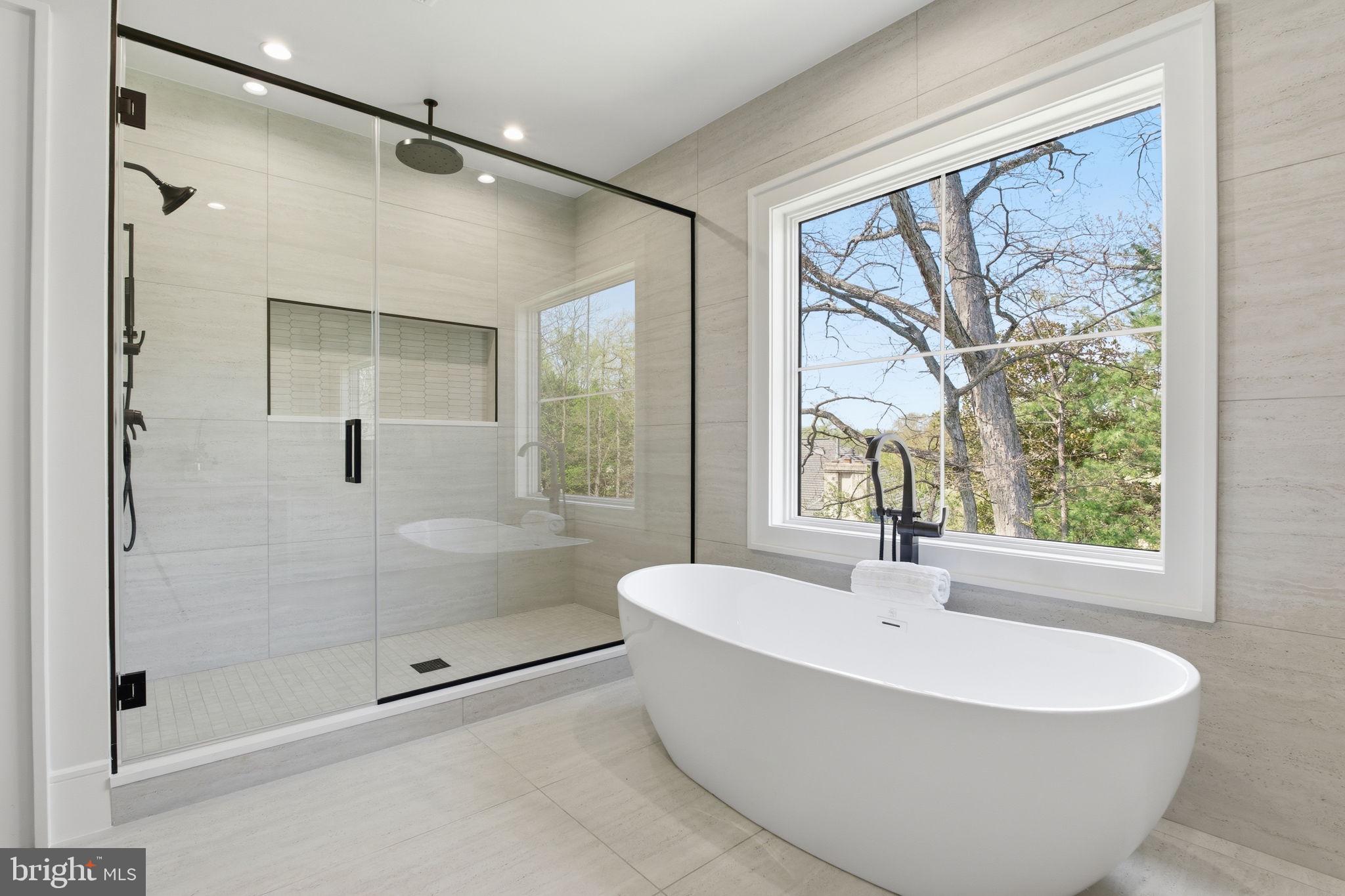 BURNING TREE VALLEY - Residential