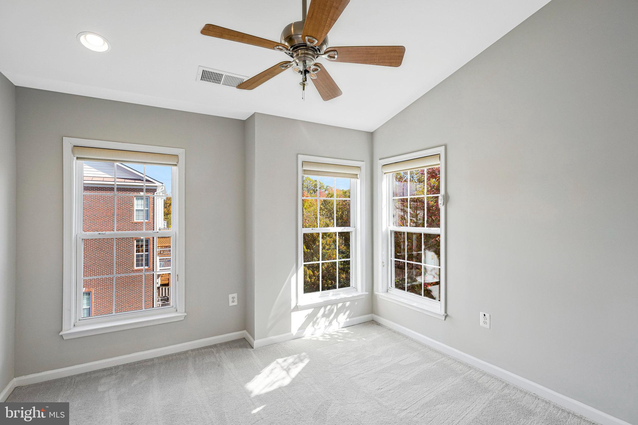 PARKSIDE VILLAGE - Residential Lease