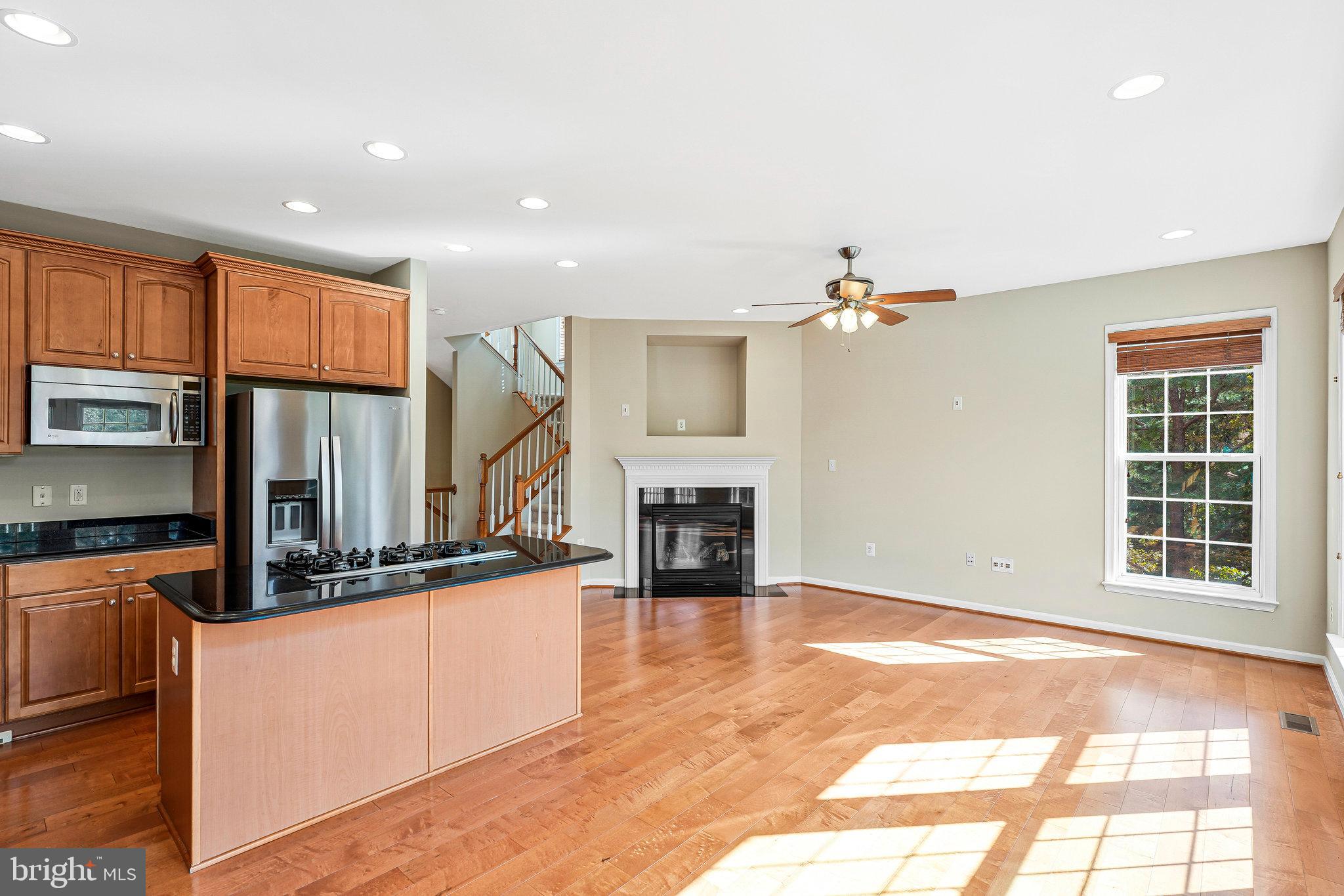 PARKSIDE VILLAGE - Residential Lease