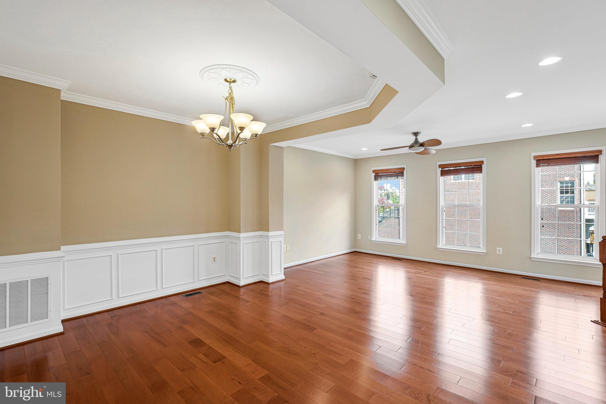 PARKSIDE VILLAGE - Residential Lease