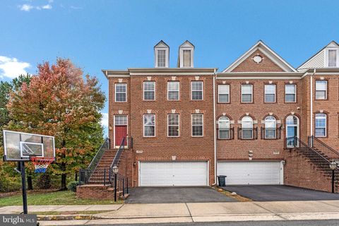 2478 SILK COURT HERNDON VA 20171