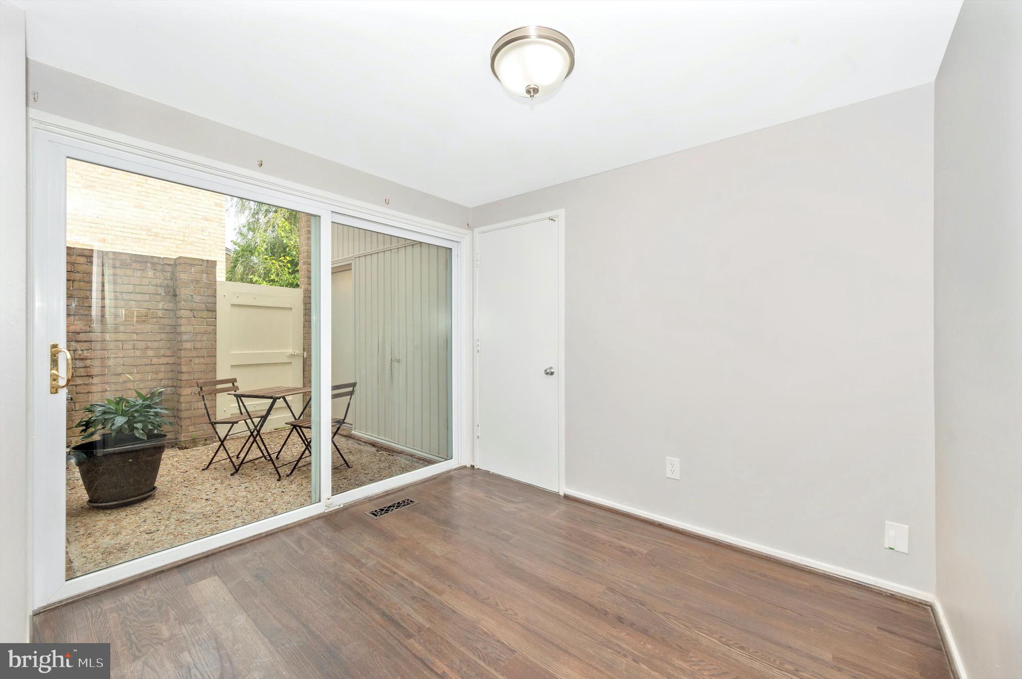 MONTGOMERY VILLAGE - Residential