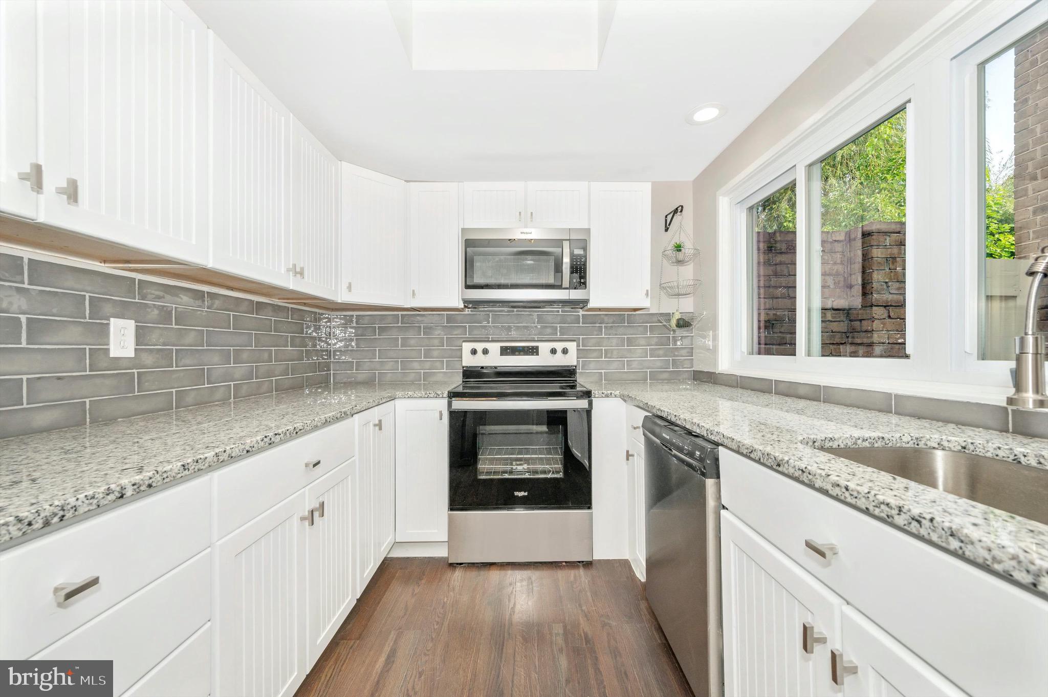 MONTGOMERY VILLAGE - Residential