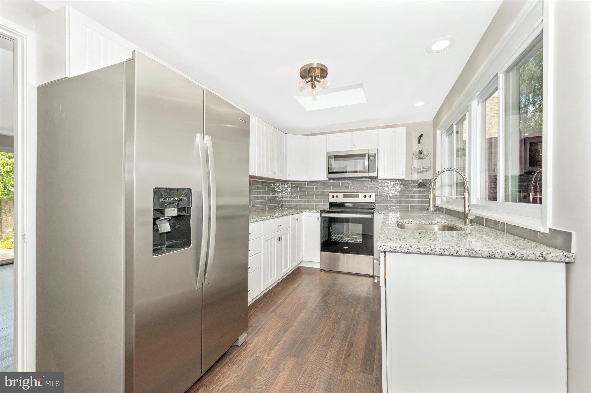 MONTGOMERY VILLAGE - Residential