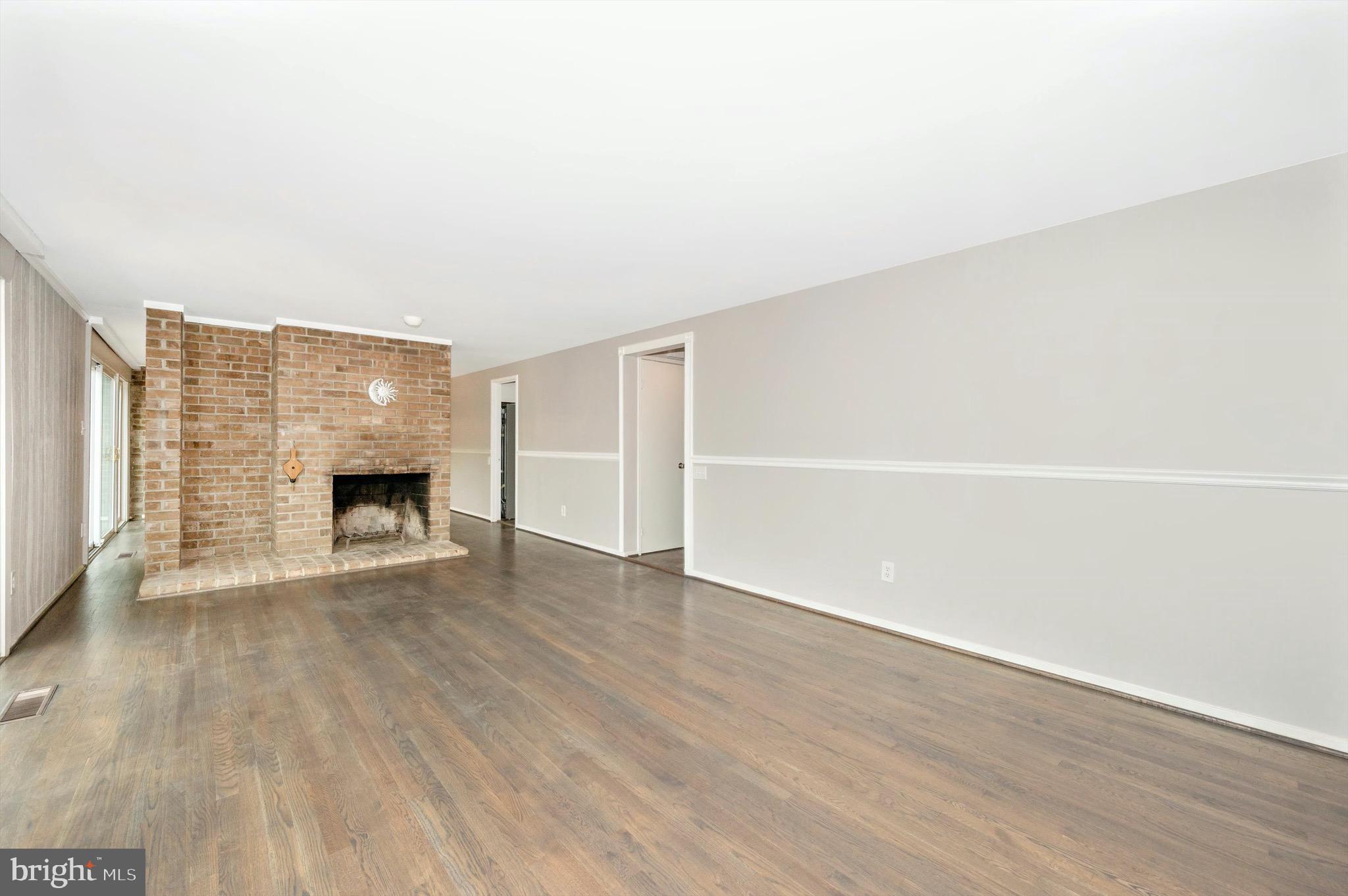 MONTGOMERY VILLAGE - Residential