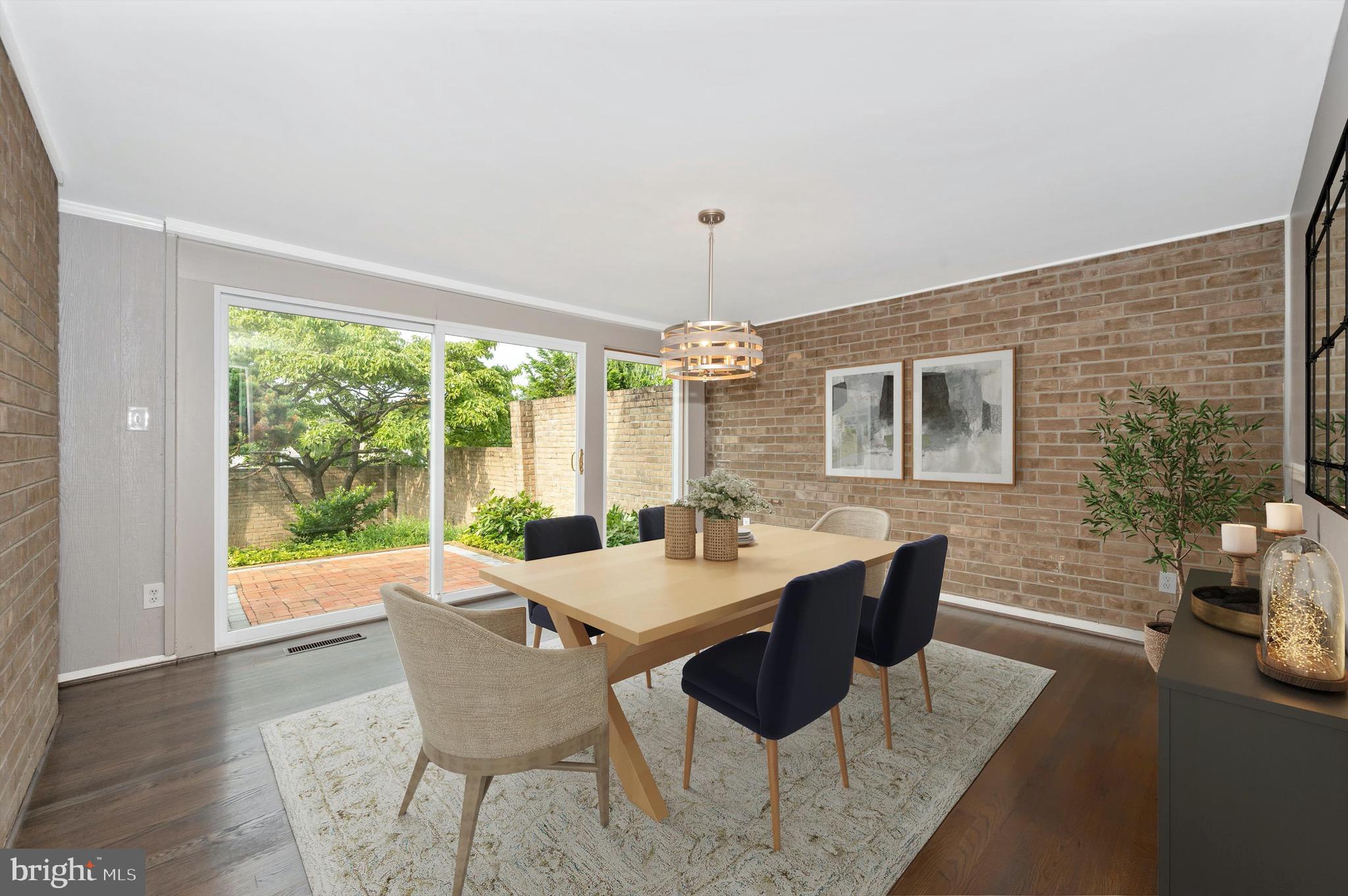 MONTGOMERY VILLAGE - Residential