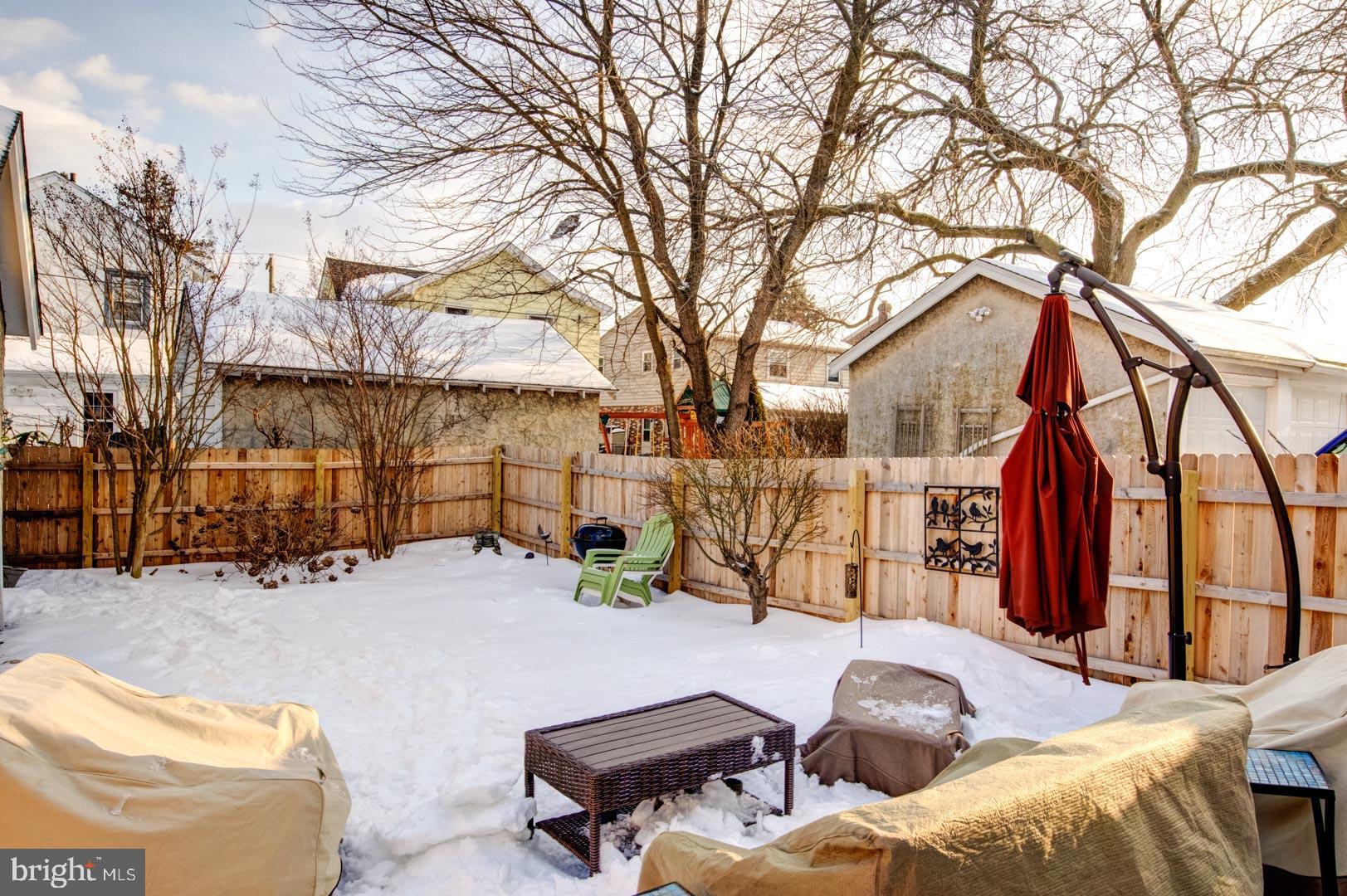 LLANERCH - Residential