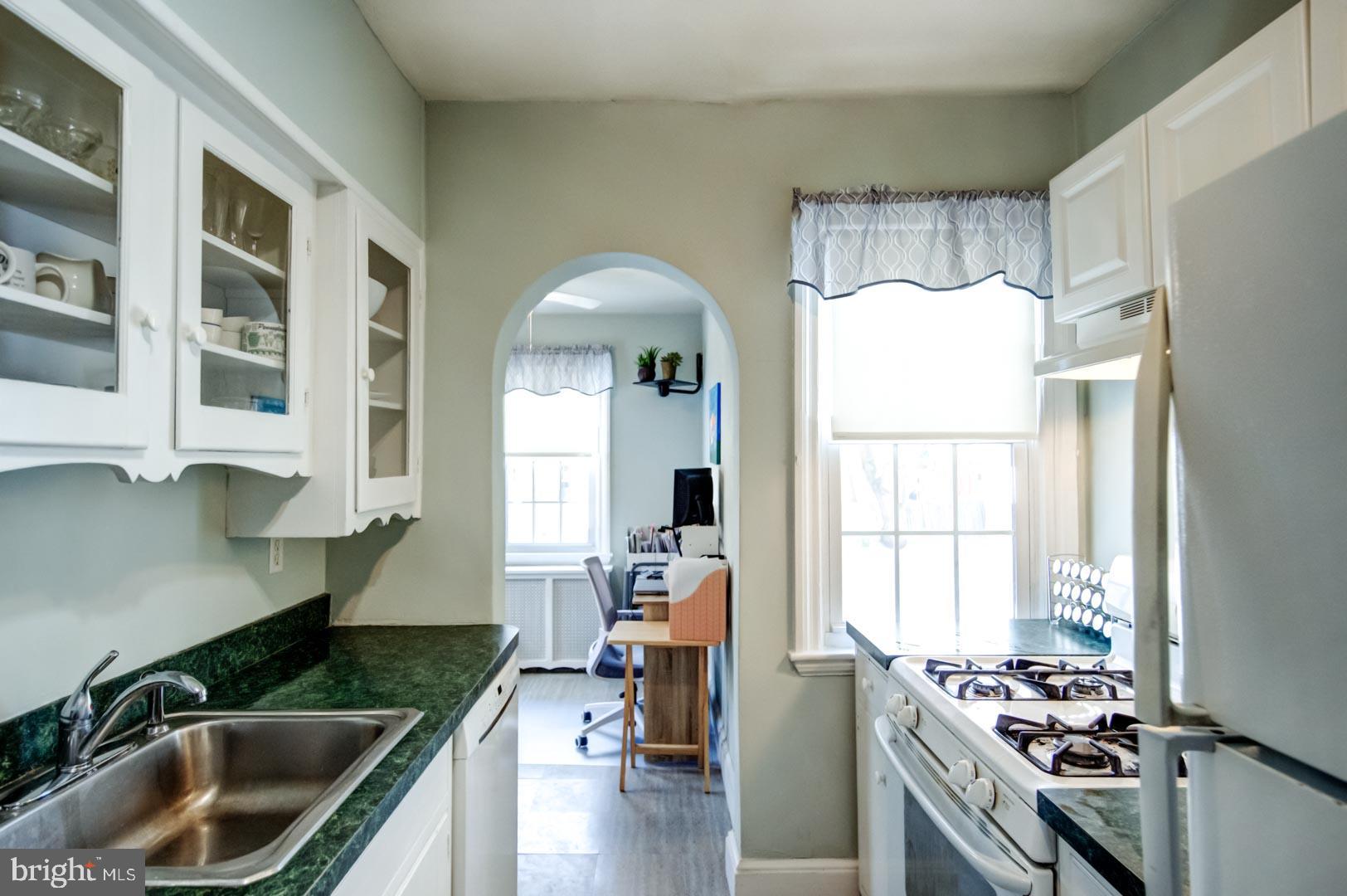 LLANERCH - Residential