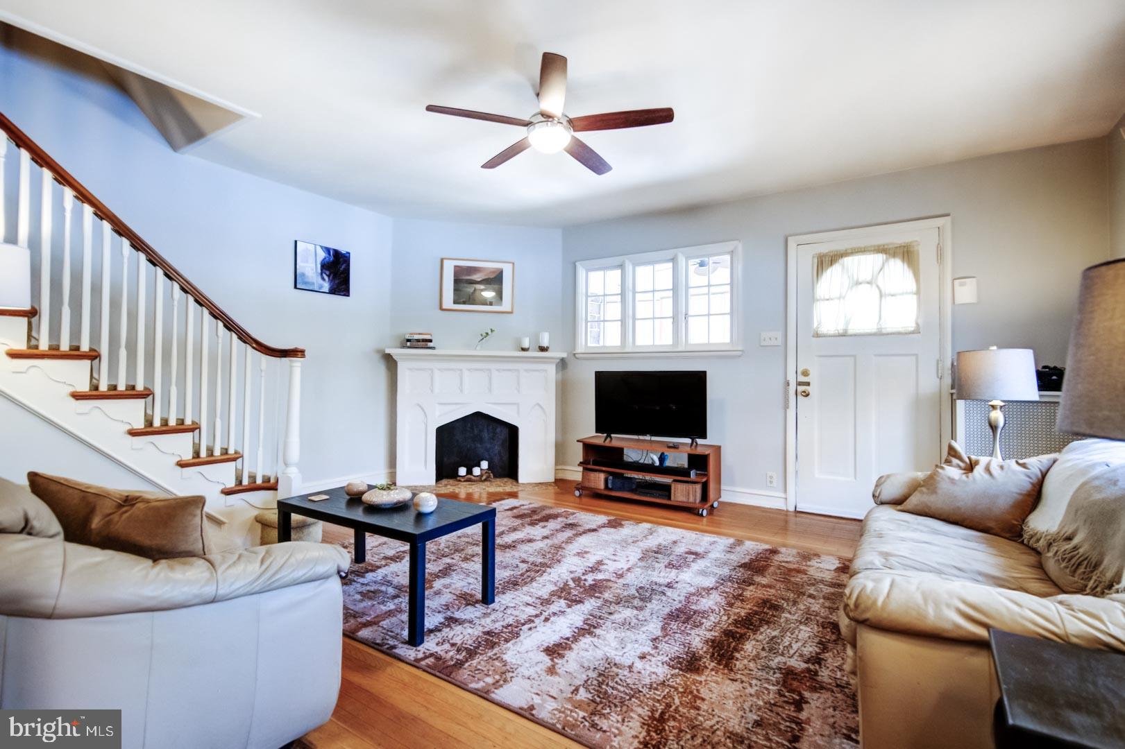 LLANERCH - Residential