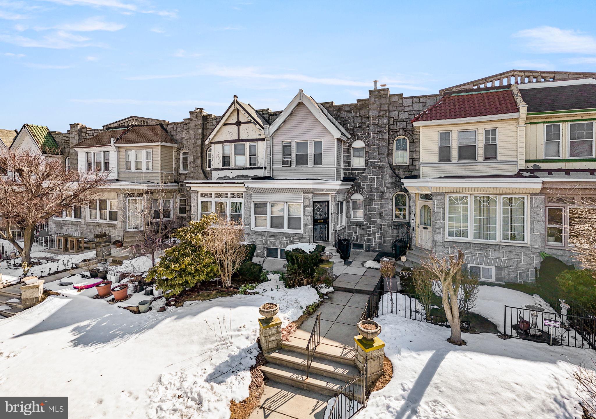 MAYFAIR - Residential