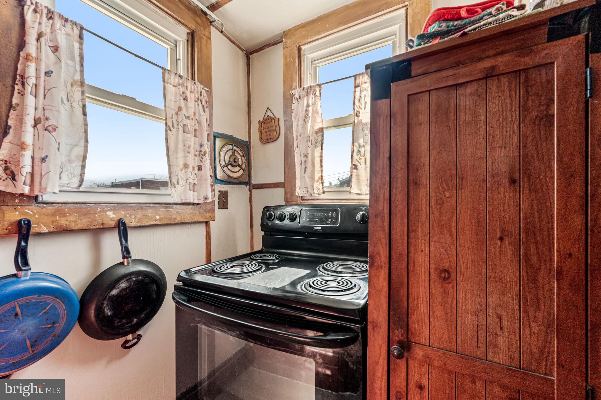 MAYFAIR - Residential