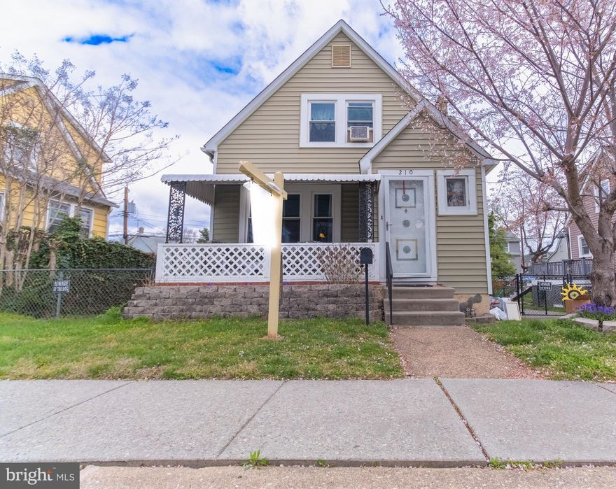 DELIGHTFUL 4 BEDROOM 2 BATH WITH MAIN BEDROOM AND A FULL BATH LOCATED ON ENTRY-LEVEL. SPACIOUS DINING AREA AND RECENTLY INSTALLED NEW LIFE PROOF FLOORING THROUGHOUT HOUSE. A GAS-BURNING STOVE IS LOCATED IN THE LIVING ROOM TO KEEP THINGS TOASTY. THE BASEMENT HAS A LAUNDRY AREA AND PLENTY OF STORAGE. ENJOY THE COZY AND INVITING COVERED  PORCH ALONG WITH A ONE-CAR GARAGE. THIS HOME OFFERS AN UPDATED ROOF, HOT WATER HEATER, FURNACE, WINDOWS, AND VINYL SIDING. OFFERS MUST BE SUBMITTED BY SATURDAY APRIL 16 TH @ 5 PM