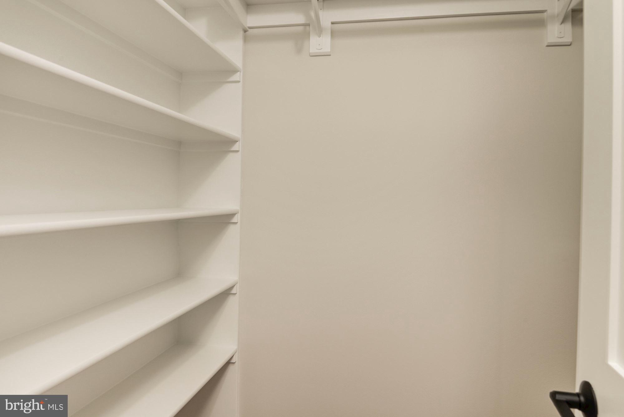 ROTONDA - Residential