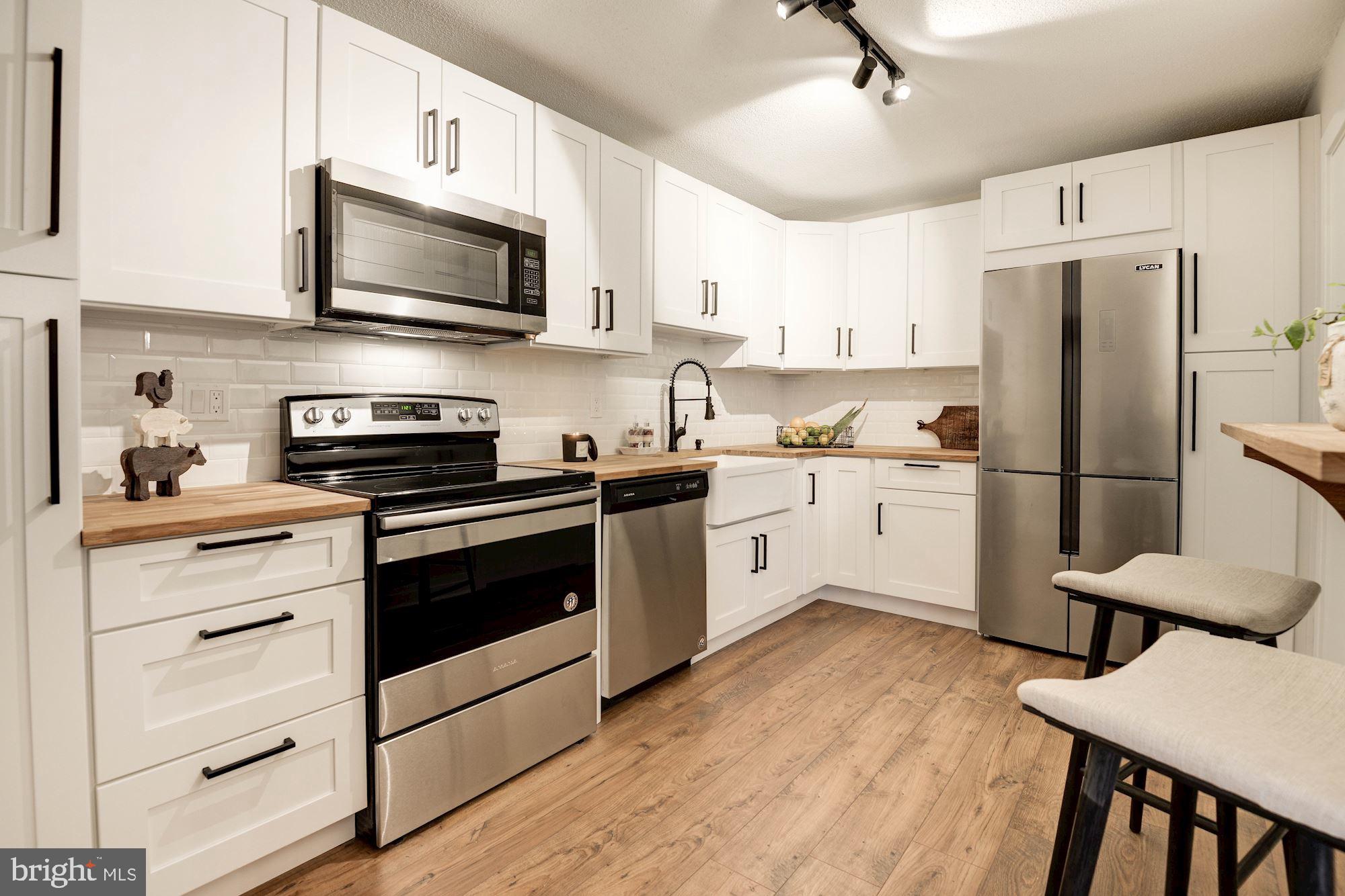 ROTONDA - Residential