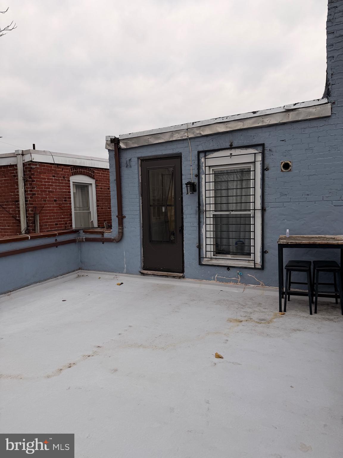 WILLOW GROVE - Commercial Sale