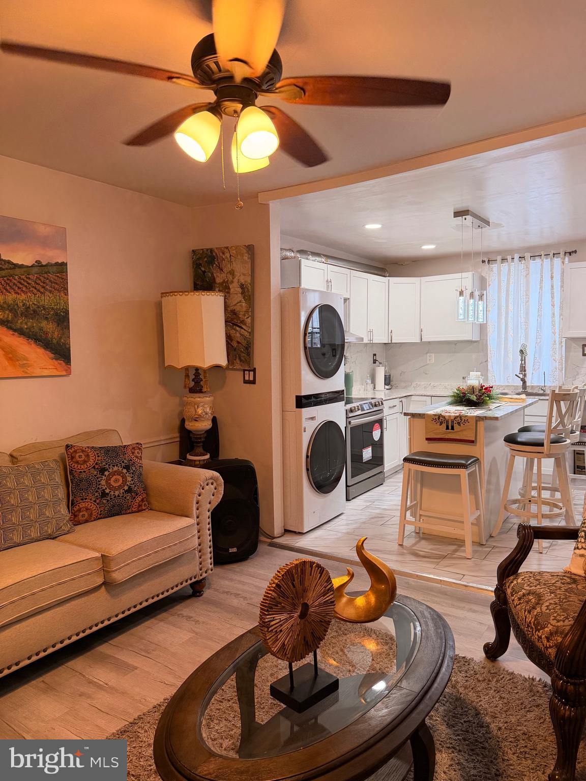 WILLOW GROVE - Commercial Sale