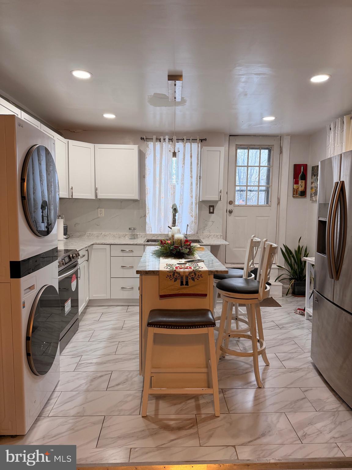 WILLOW GROVE - Commercial Sale