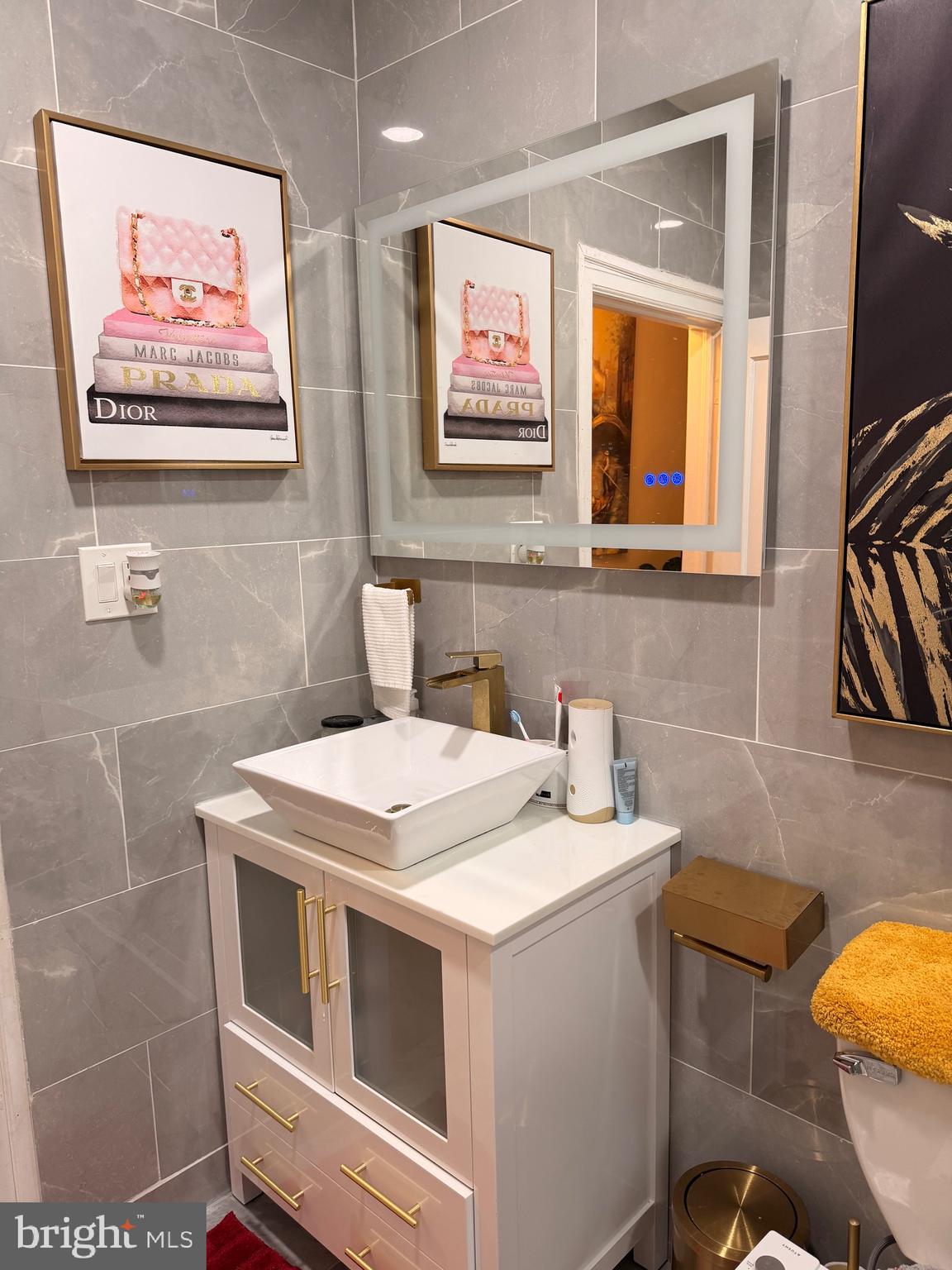 WILLOW GROVE - Commercial Sale