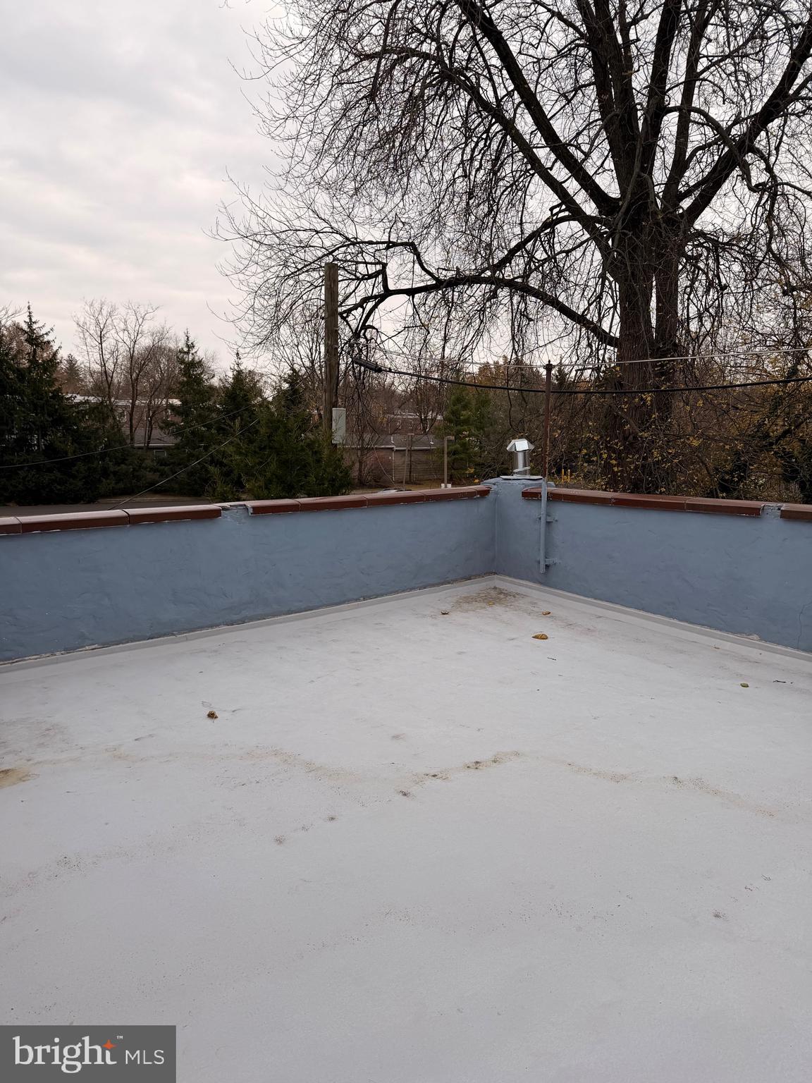 WILLOW GROVE - Commercial Sale