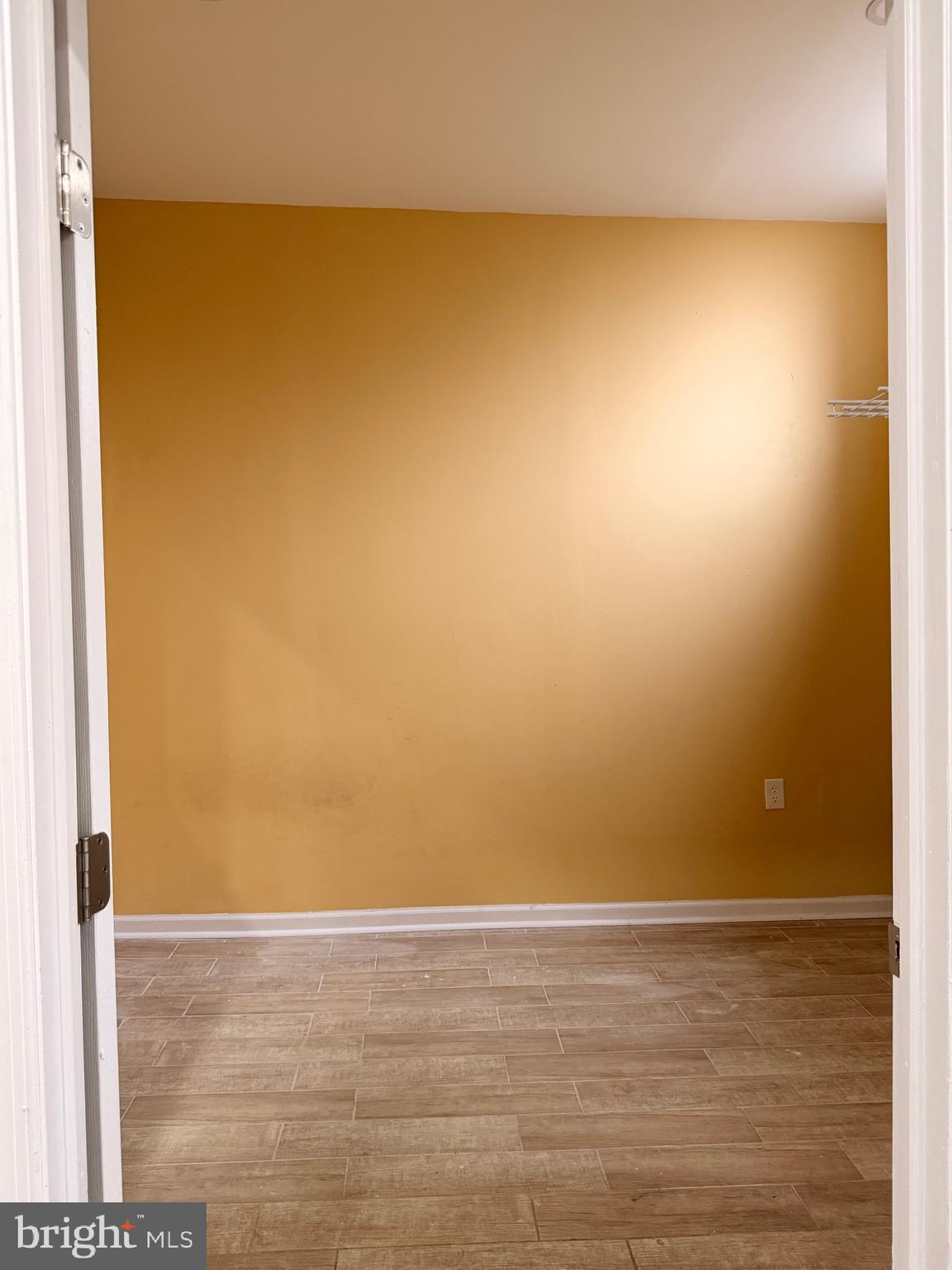 WILLOW GROVE - Commercial Sale