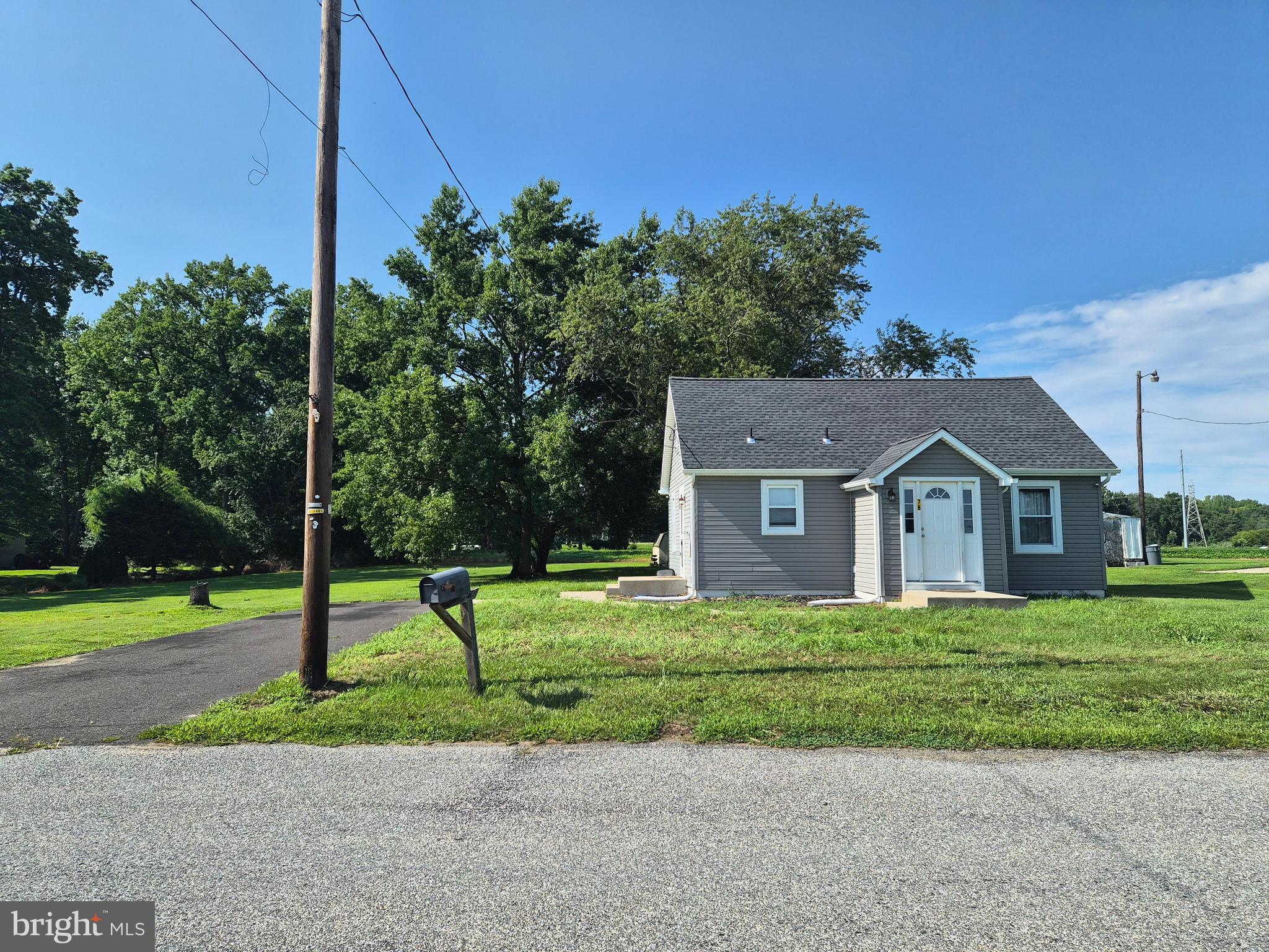 78 HUMPHREYS AVENUE