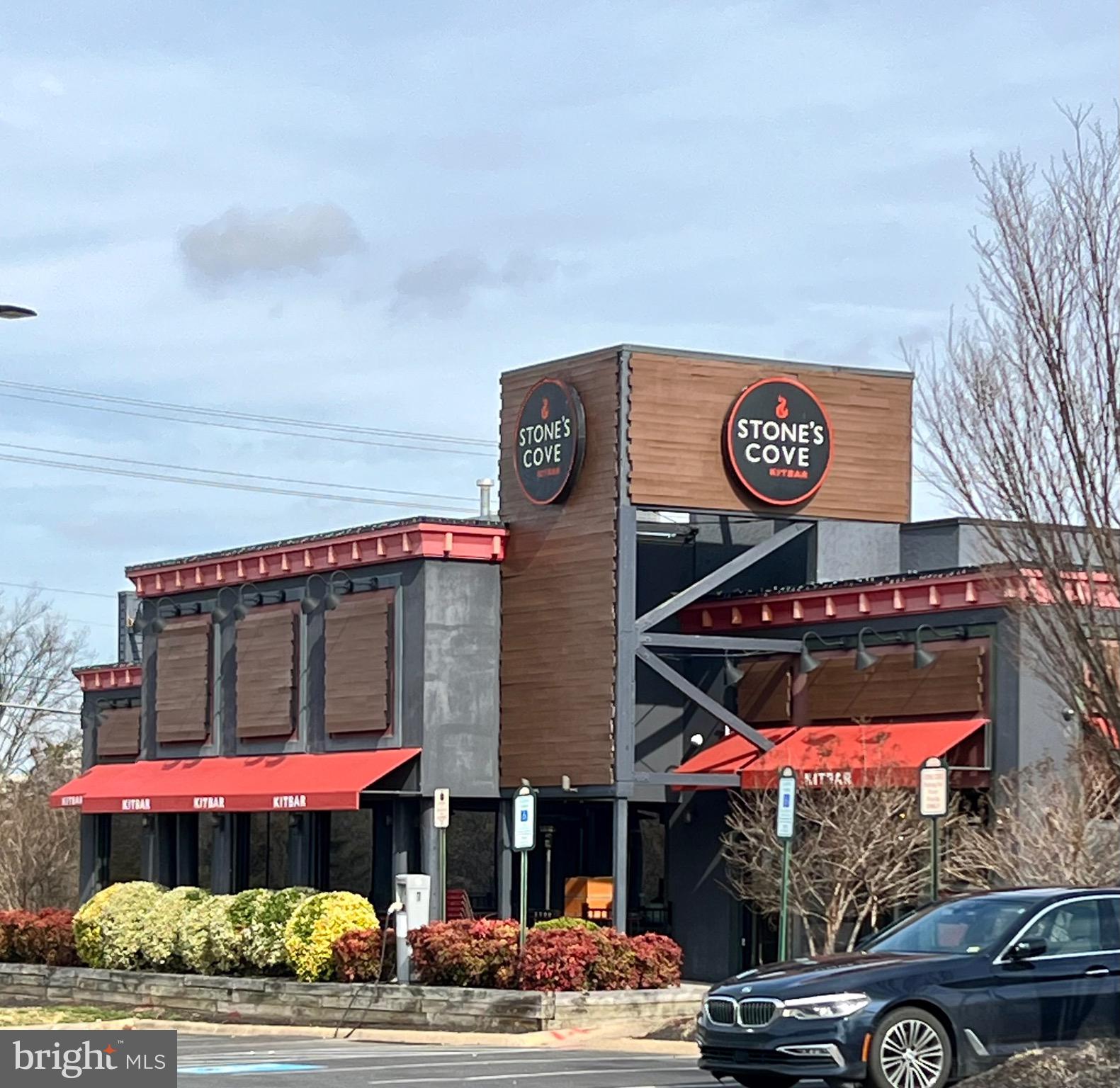 SYCAMORE LAKES - Residential