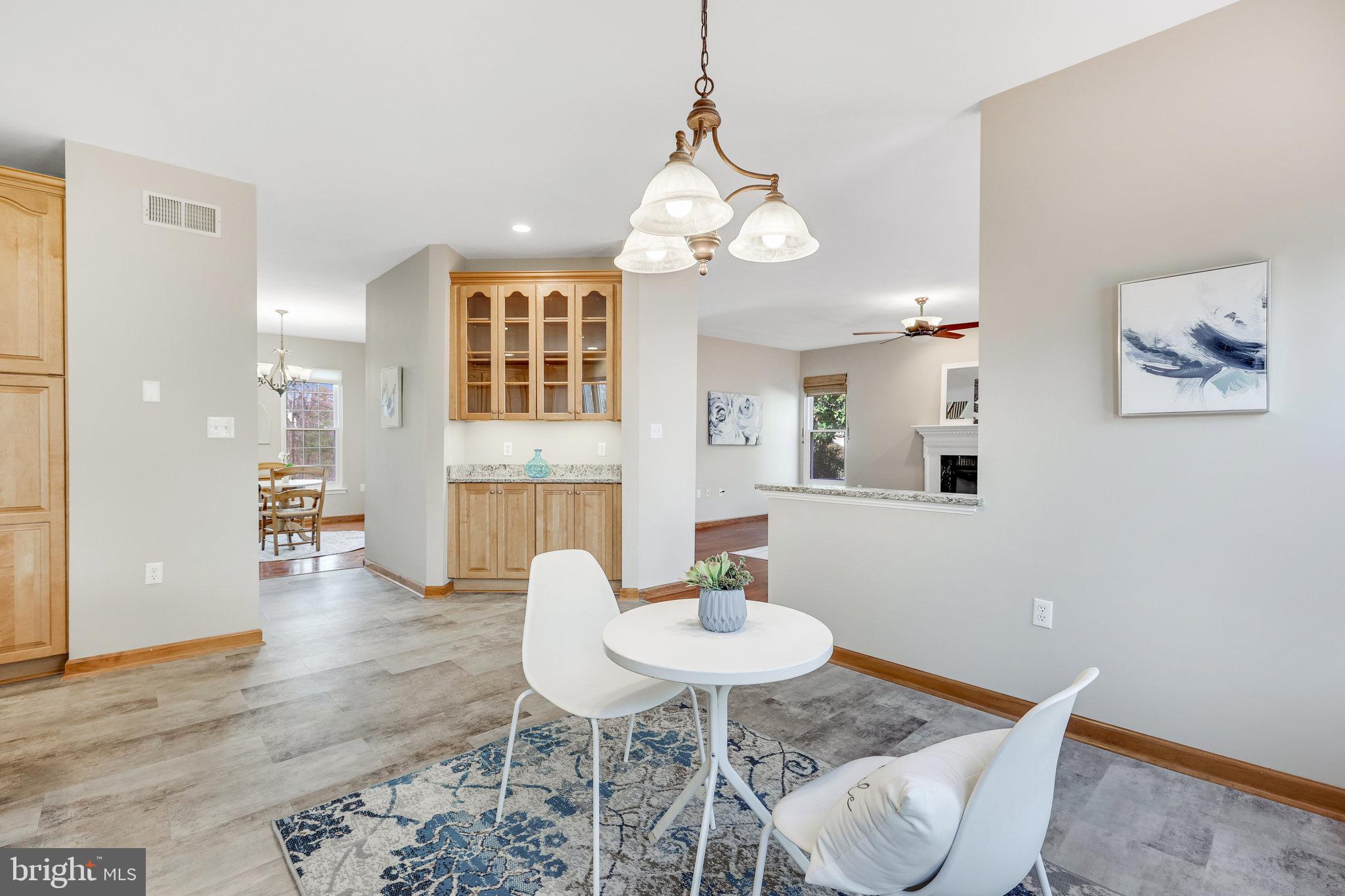 SYCAMORE LAKES - Residential